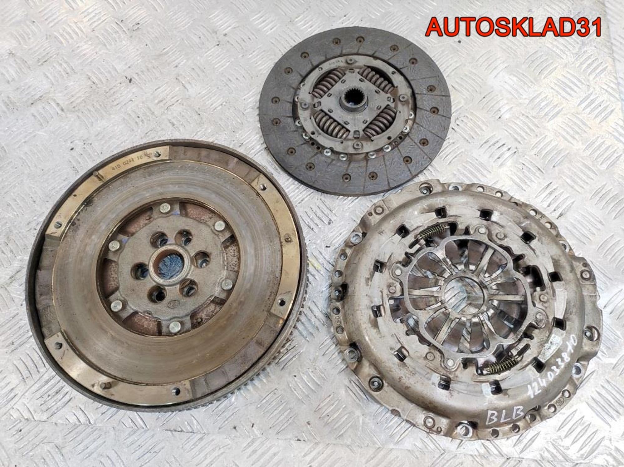 Комплект сцепления Audi A4 B7 2.0 BLB 415024410, 18000 рублей, Дубовое