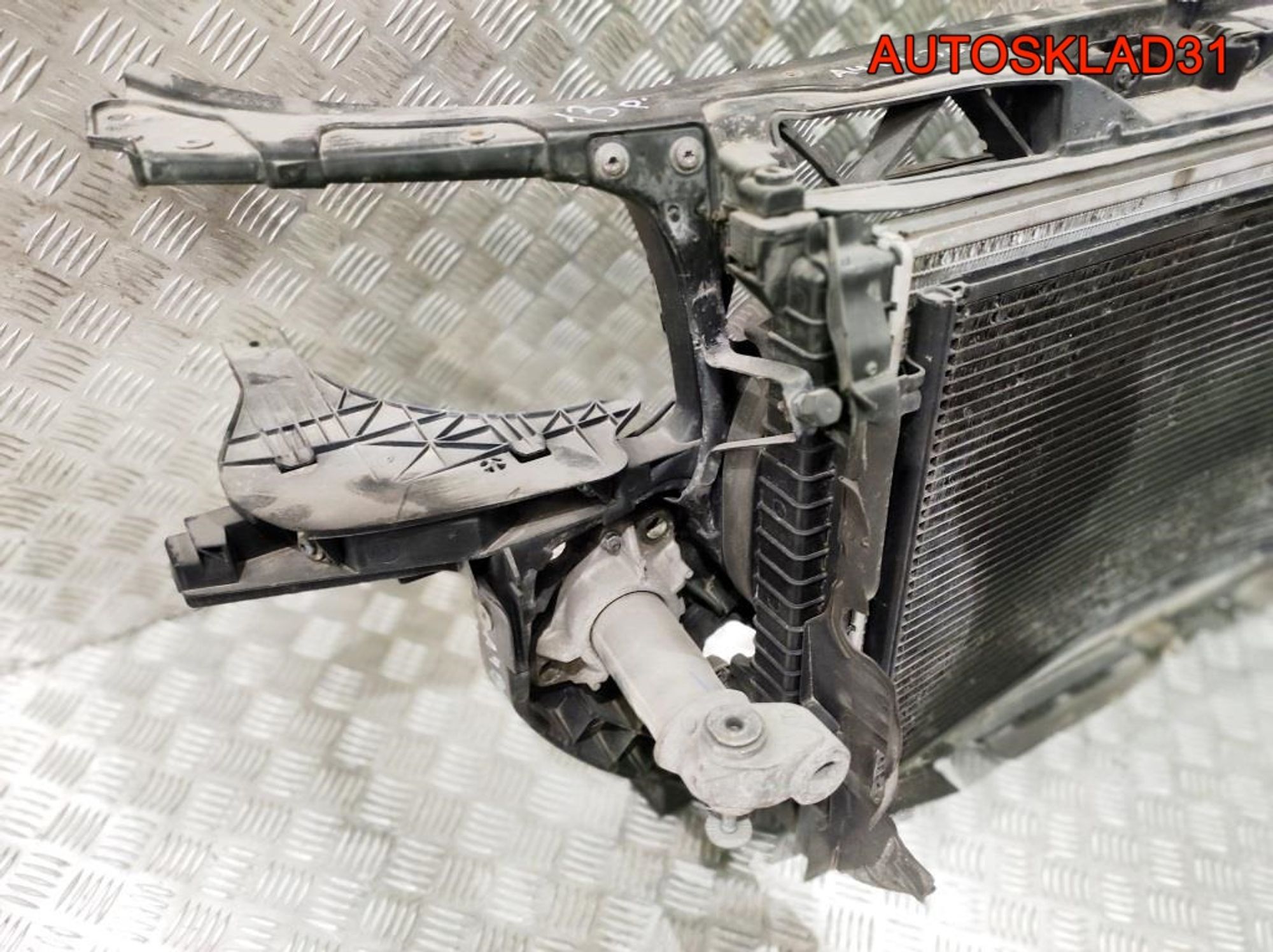 Панель передняя в сборе Audi A4 B6 3,0 Бензин (Р), 20000 рублей, Дубовое