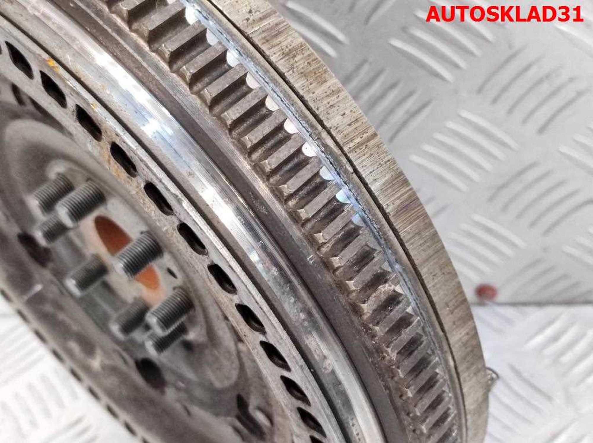 Маховик в сборе со сцеплением Ford Focus 1 1,8 FFDA Дизель 1S416477DD, 3500 рублей, Дубовое