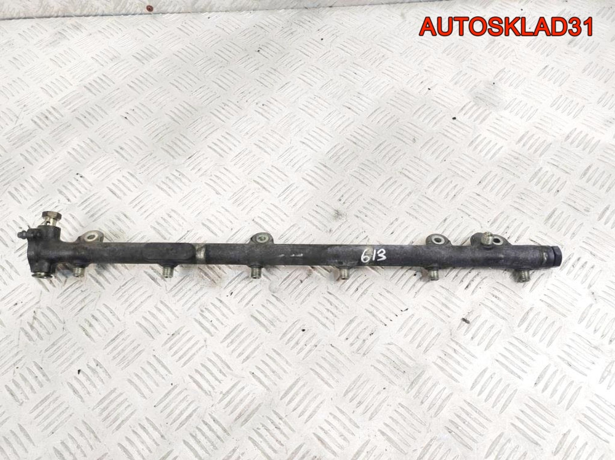 Рейка топливная Mercedes W220 3,2 613.960 A6130700095, 1800 рублей, Дубовое