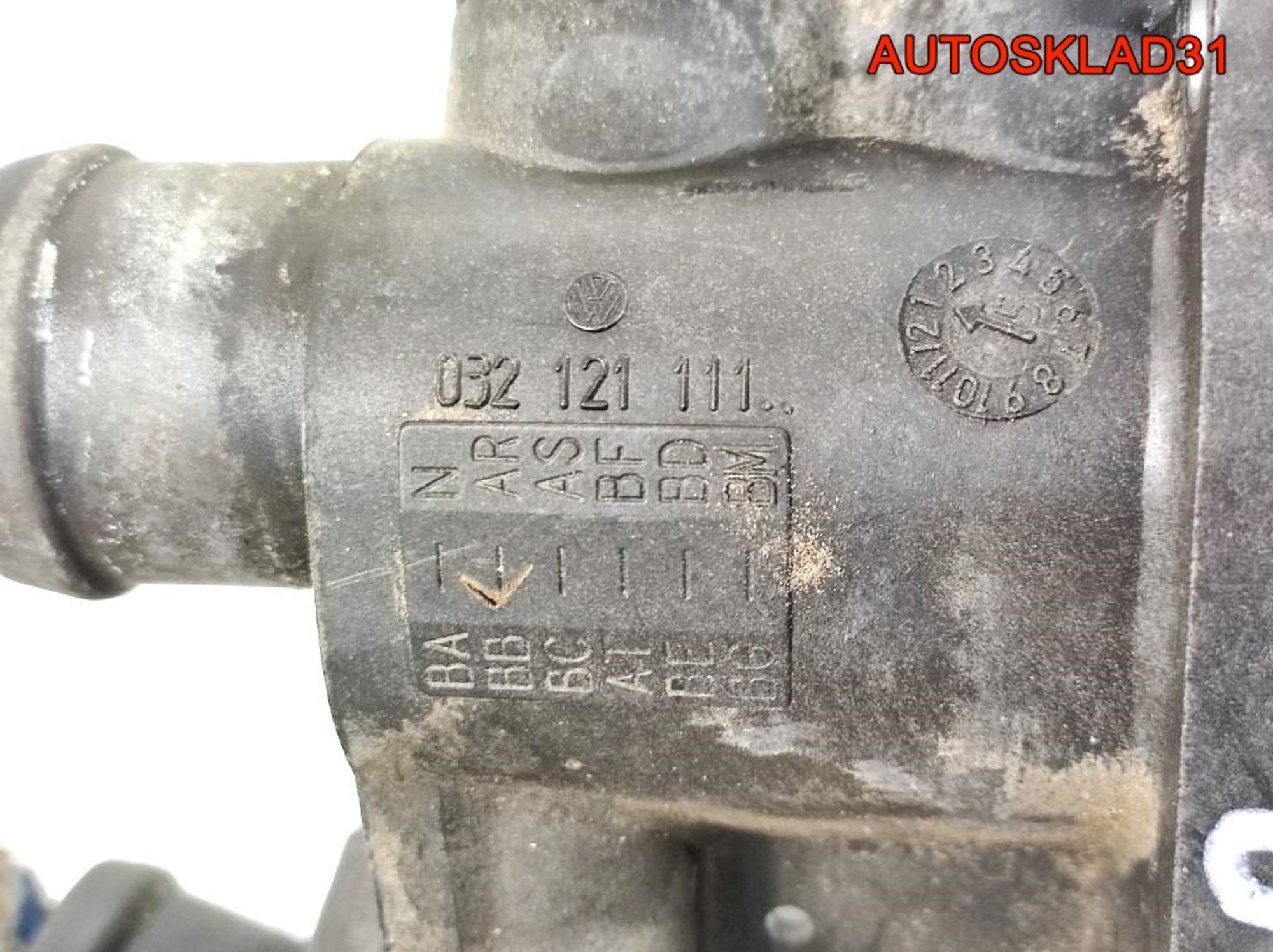 Корпус термостата Skoda Fabia 1,4 Бензин 032121111AF, 900 рублей, Дубовое