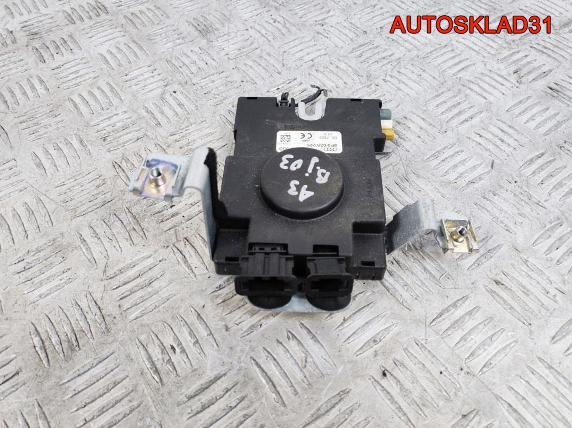 Усилитель антенны Audi A3 8P 8P0035225, 900 рублей, Дубовое