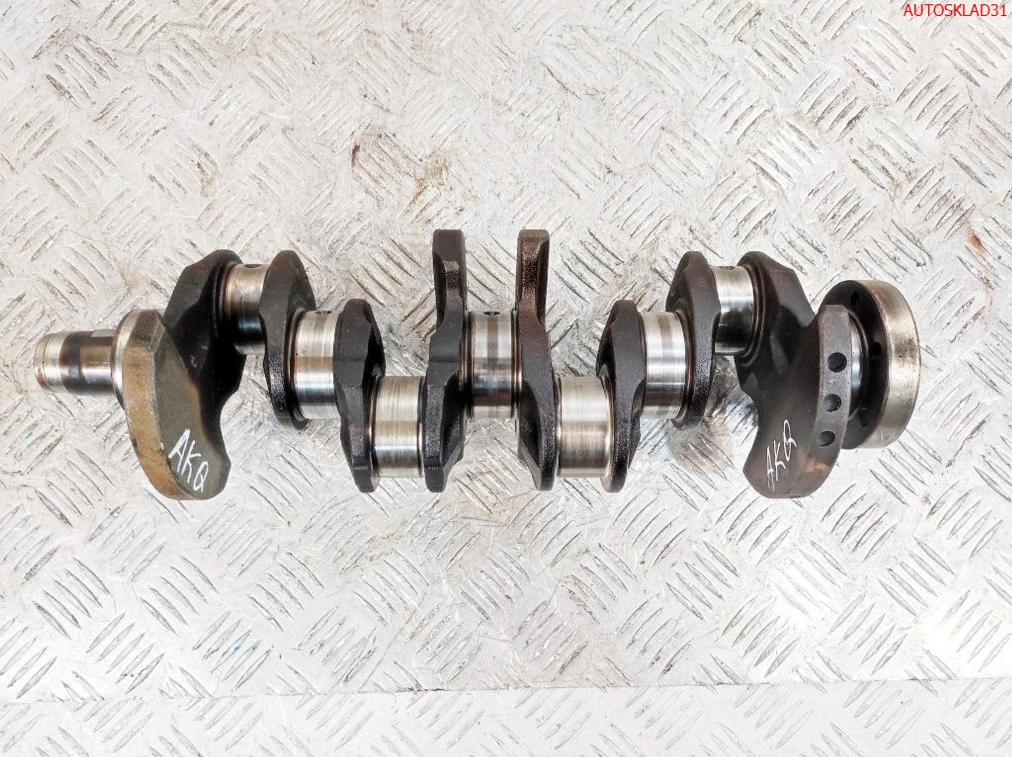 Коленвал Volkswagen Golf 4 1.4 AKQ Бензин 06A105021D, 6000 рублей, Дубовое