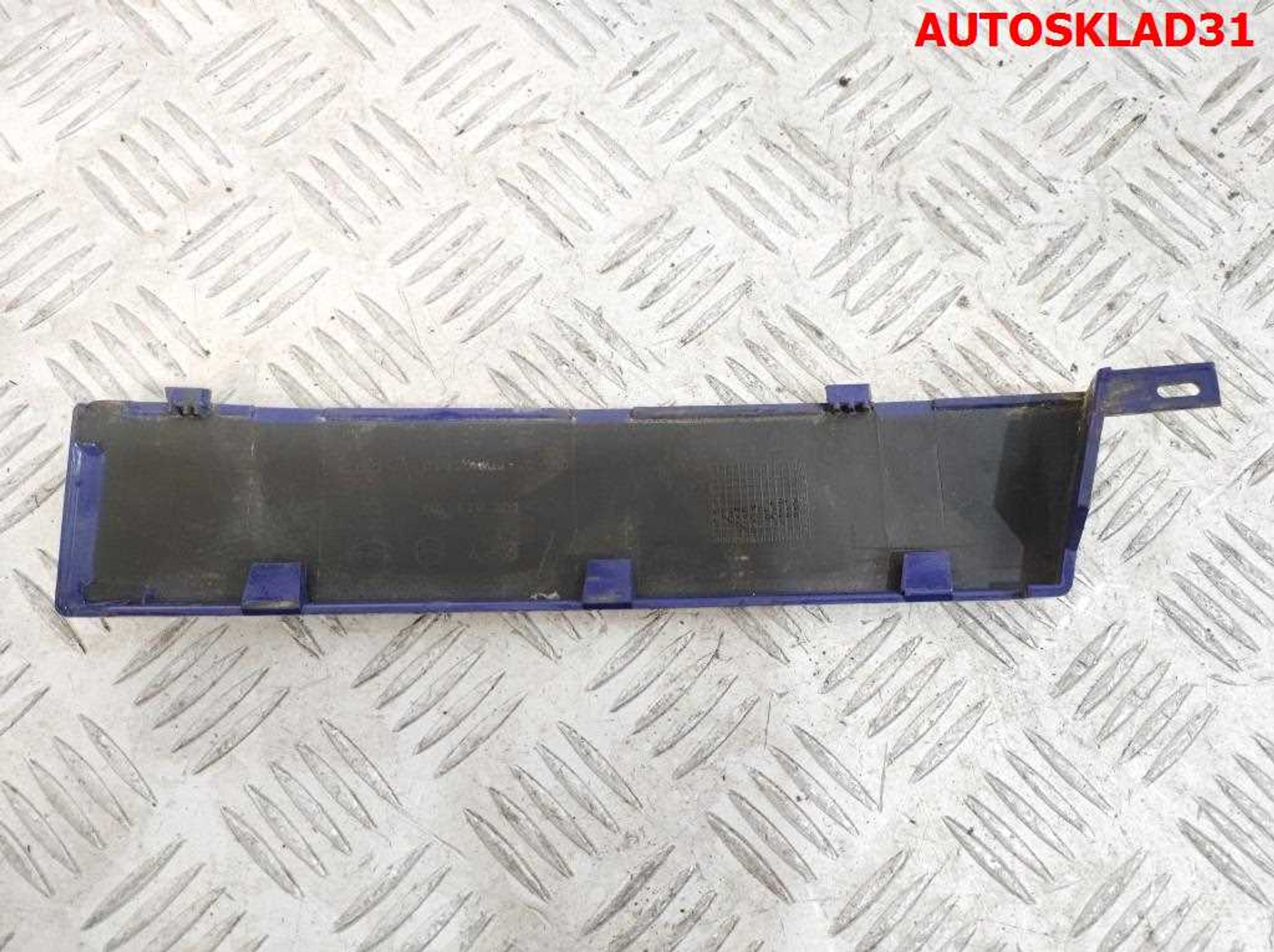 Планка под фонарь левая Skoda Octavia 1U6813307, 600 рублей, Дубовое