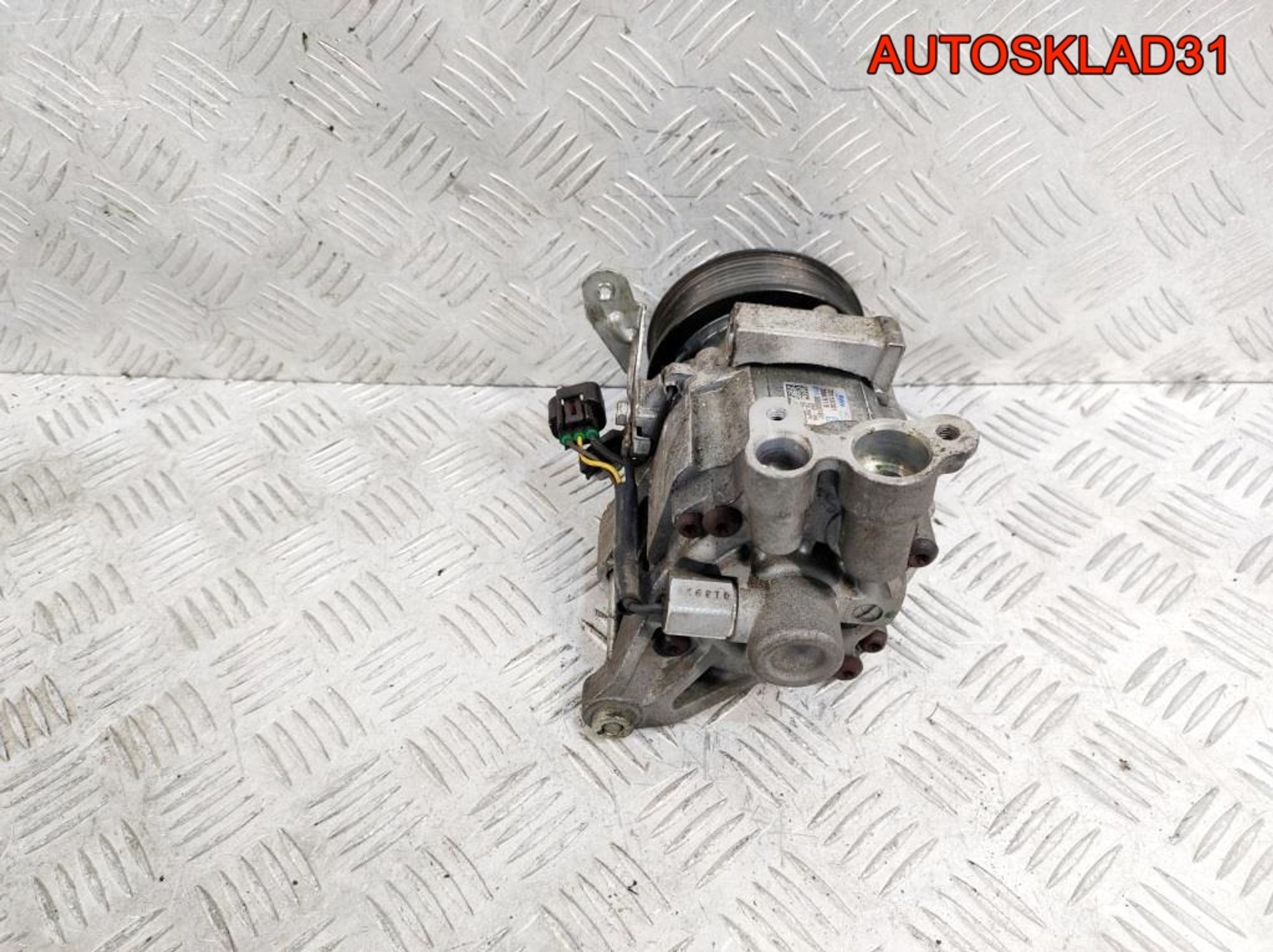 Компрессор кондиционера Subaru Forester 73111SC001, 7200 рублей, Дубовое