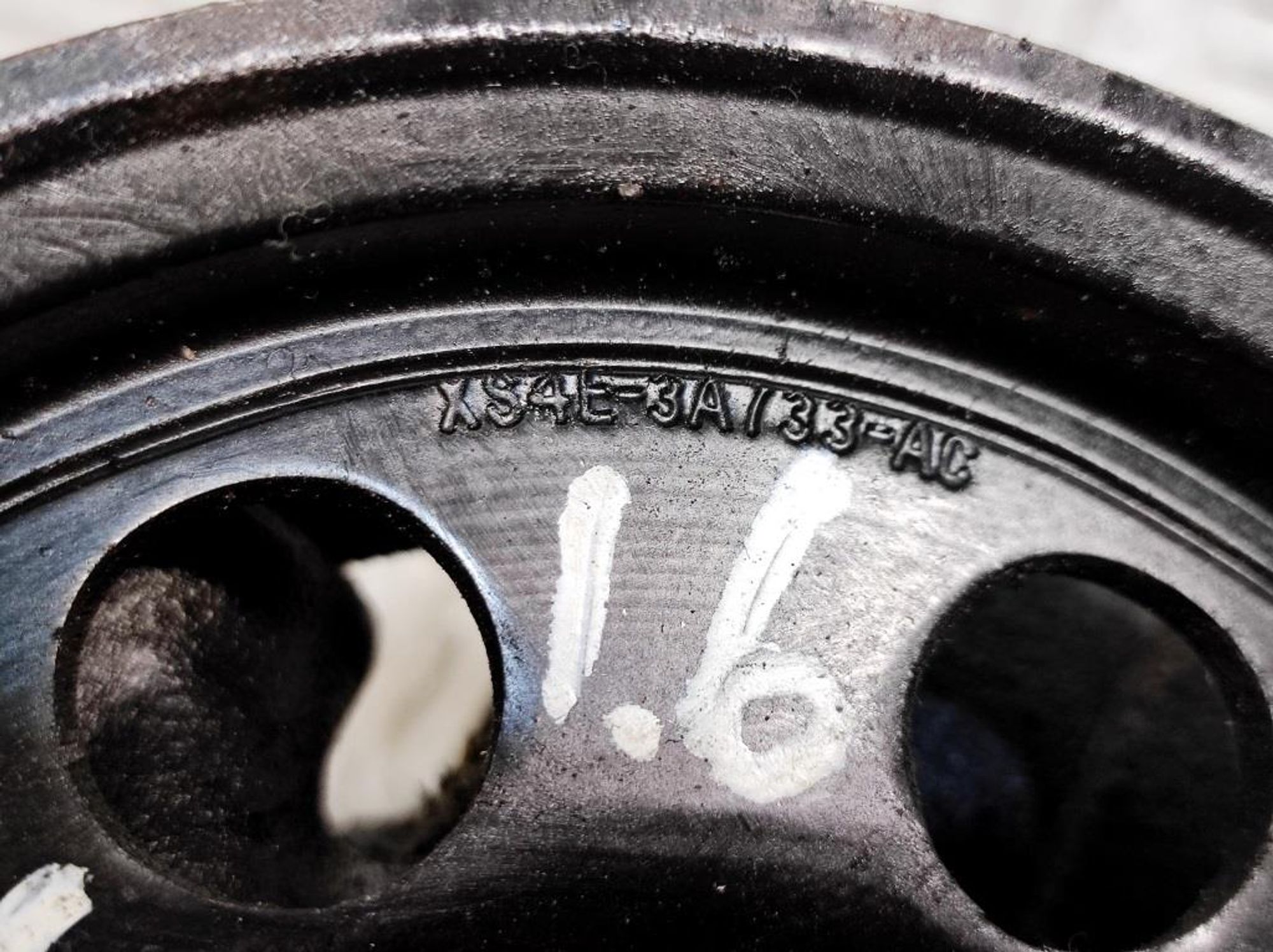 Насос гидроусилителя Ford Focus 1 1,6 Бензин 4074608, 3200 рублей, Дубовое