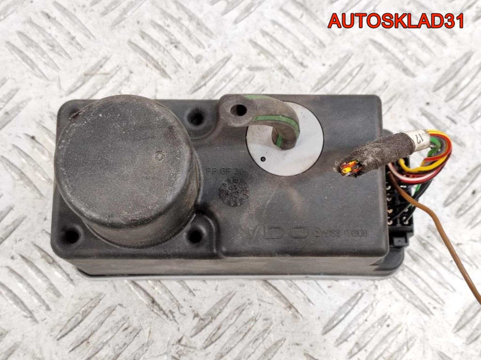 Компрессор центрального замка Passat B4 1H0962257, 2500 рублей, Дубовое