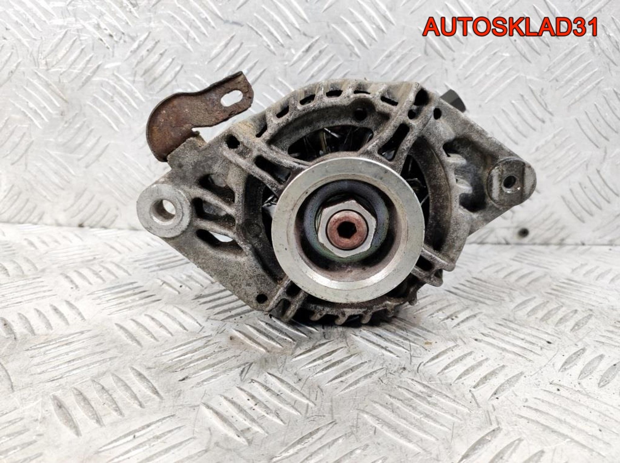 Генератор Peugeot 107 1.0 1KR-FE Бензин 1012101400, 6800 рублей, Дубовое