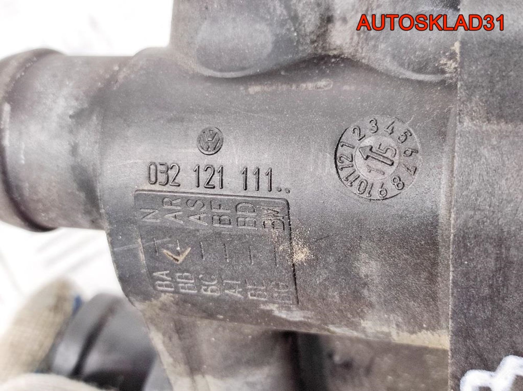 Корпус термостата Skoda Fabia 1,4 Бензин 032121111AF, 900 рублей, Дубовое