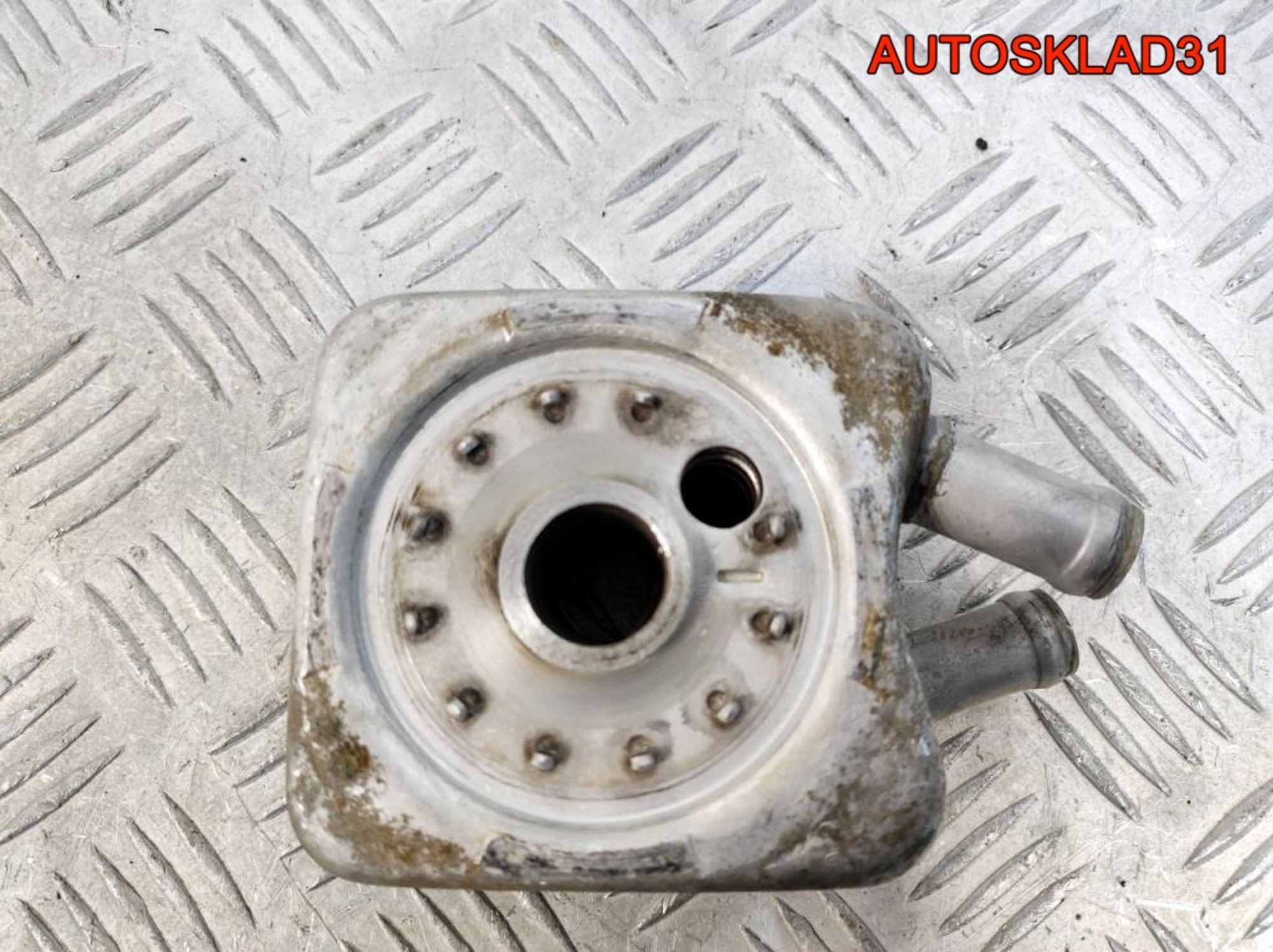 Радиатор масляный Audi A3 8L 1,6 AKL 078117021A, 900 рублей, Дубовое