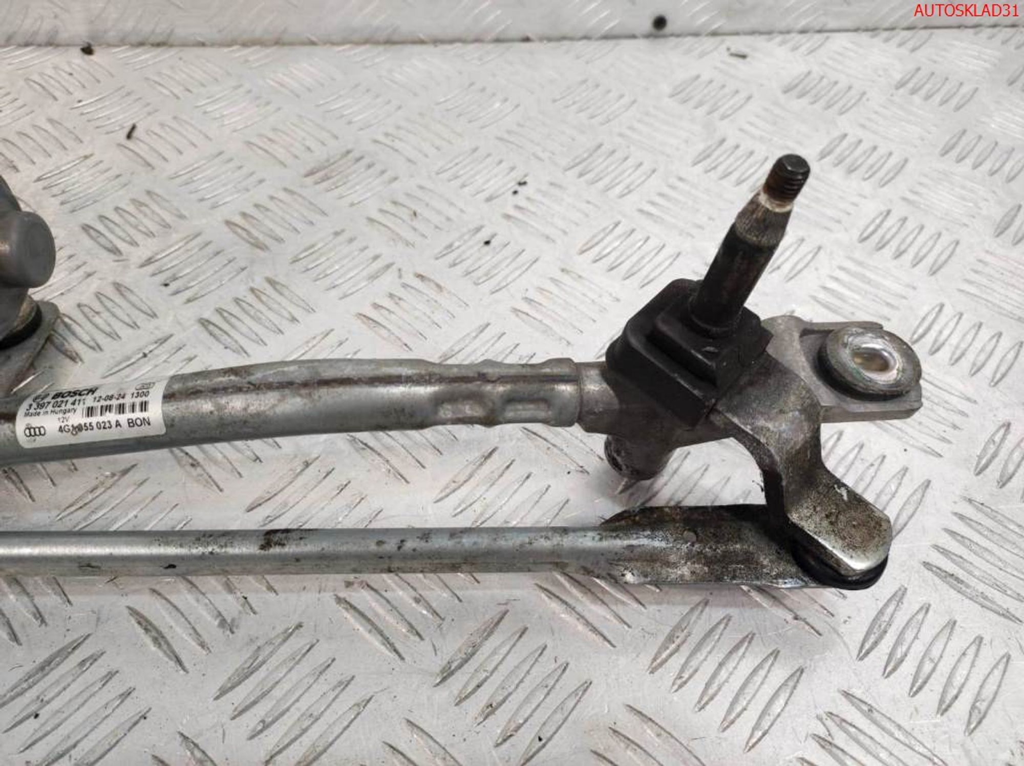 Трапеция стеклоочистителей Audi A6 C7 4G 4G1955023A, 8000 рублей, Дубовое