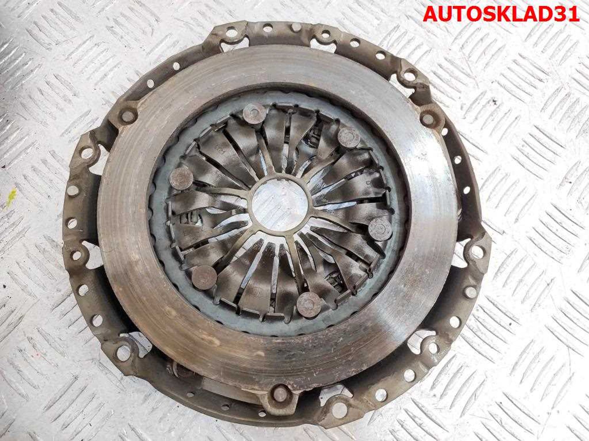 Маховик в сборе со сцеплением Ford Focus 1 1,8 FFDA Дизель 1S416477DD, 3500 рублей, Дубовое