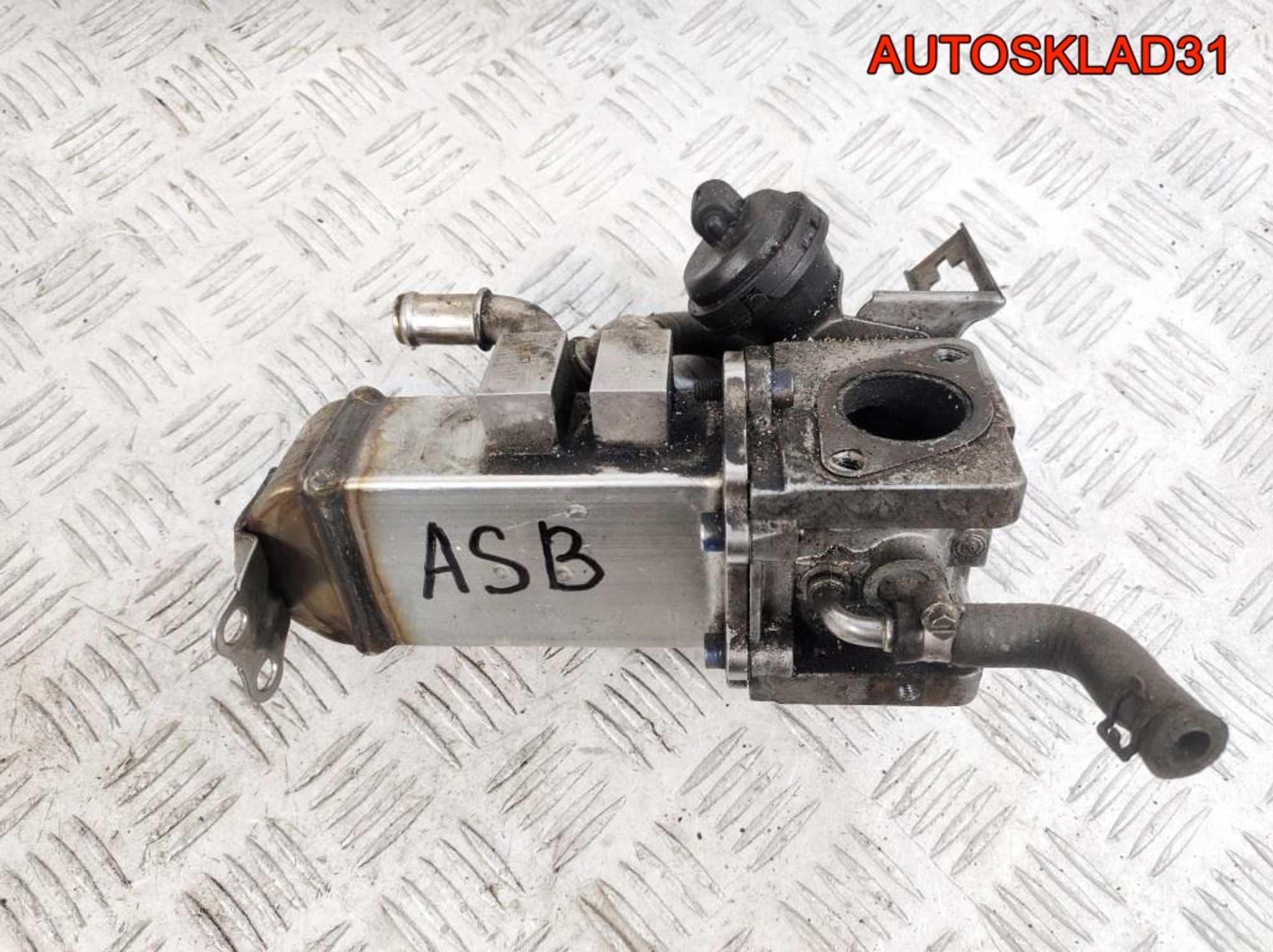 Радиатор EGR VW Touareg 3.0 ASB 059131063D, 3500 рублей, Дубовое
