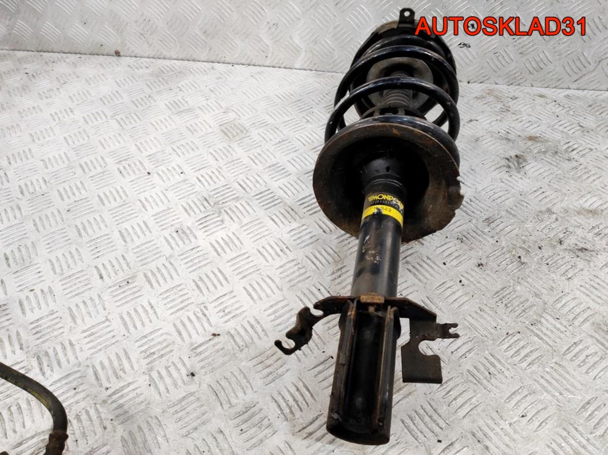 Амортизатор передний Renault Scenic 1 16242, 3200 рублей, Дубовое