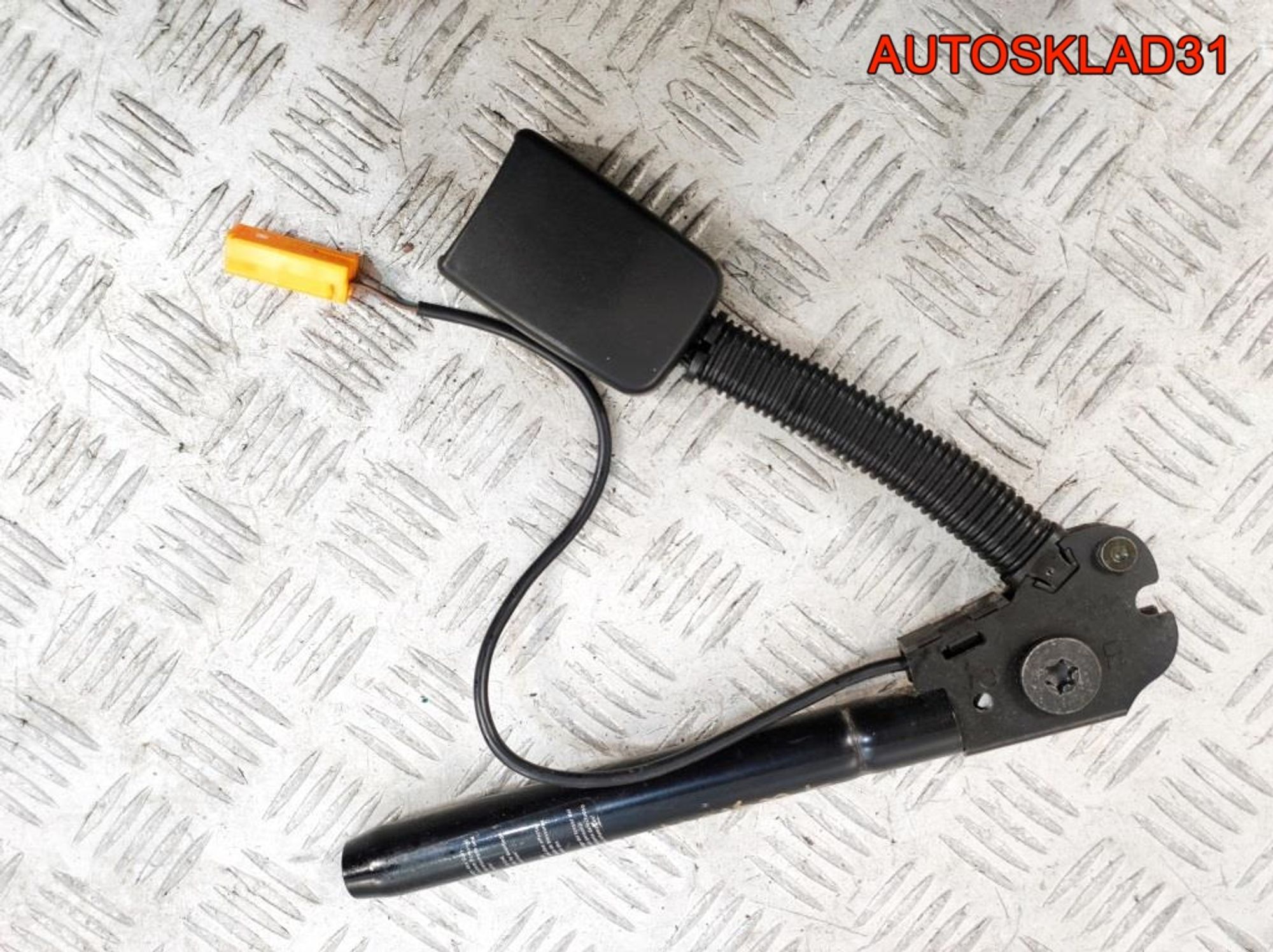 Ответная часть ремня безопасности Ford Fusion, 2100 рублей, Дубовое