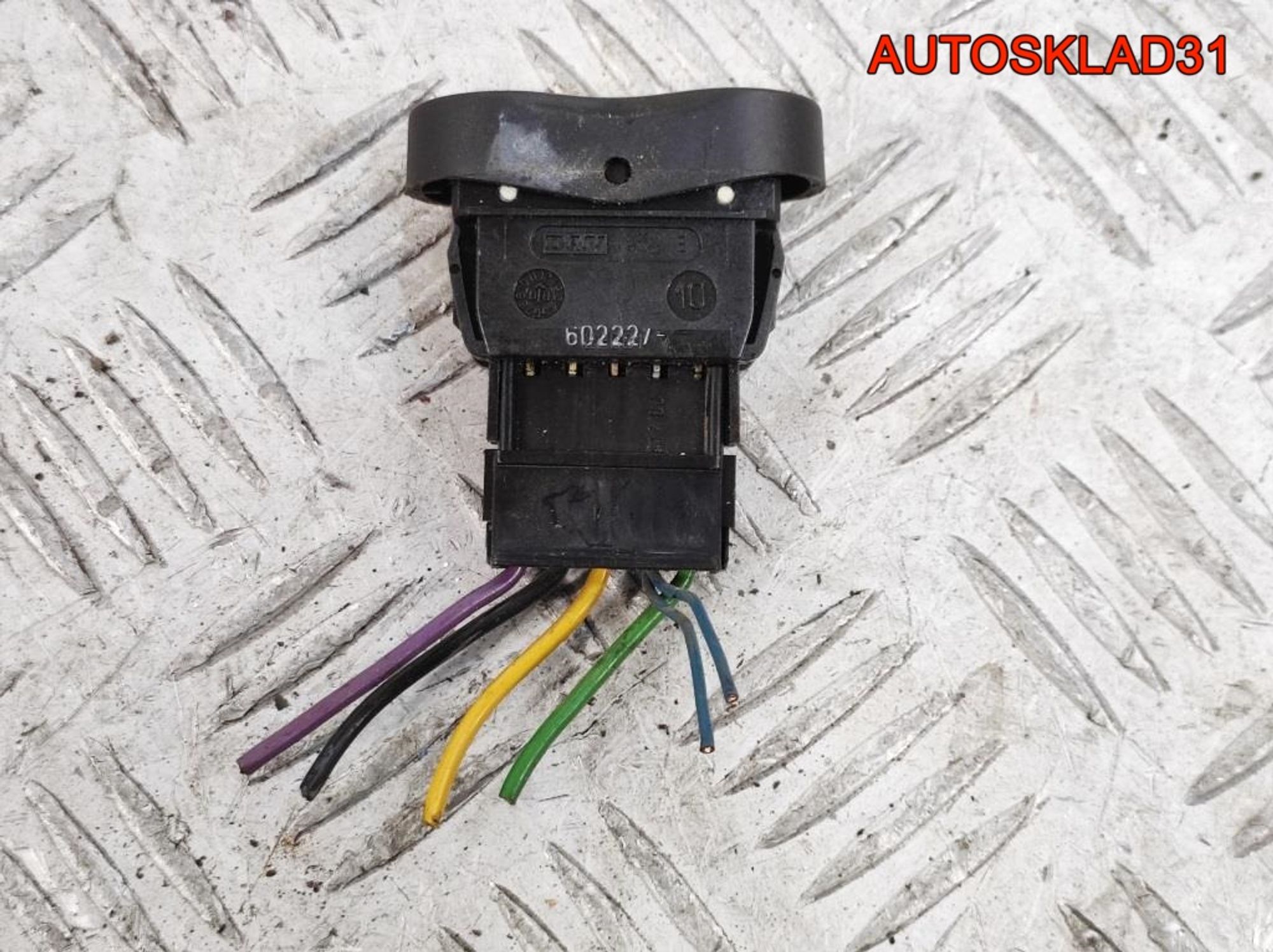 Кнопка стеклоподъемника Renault Sandero 8200602227, 400 рублей, Дубовое