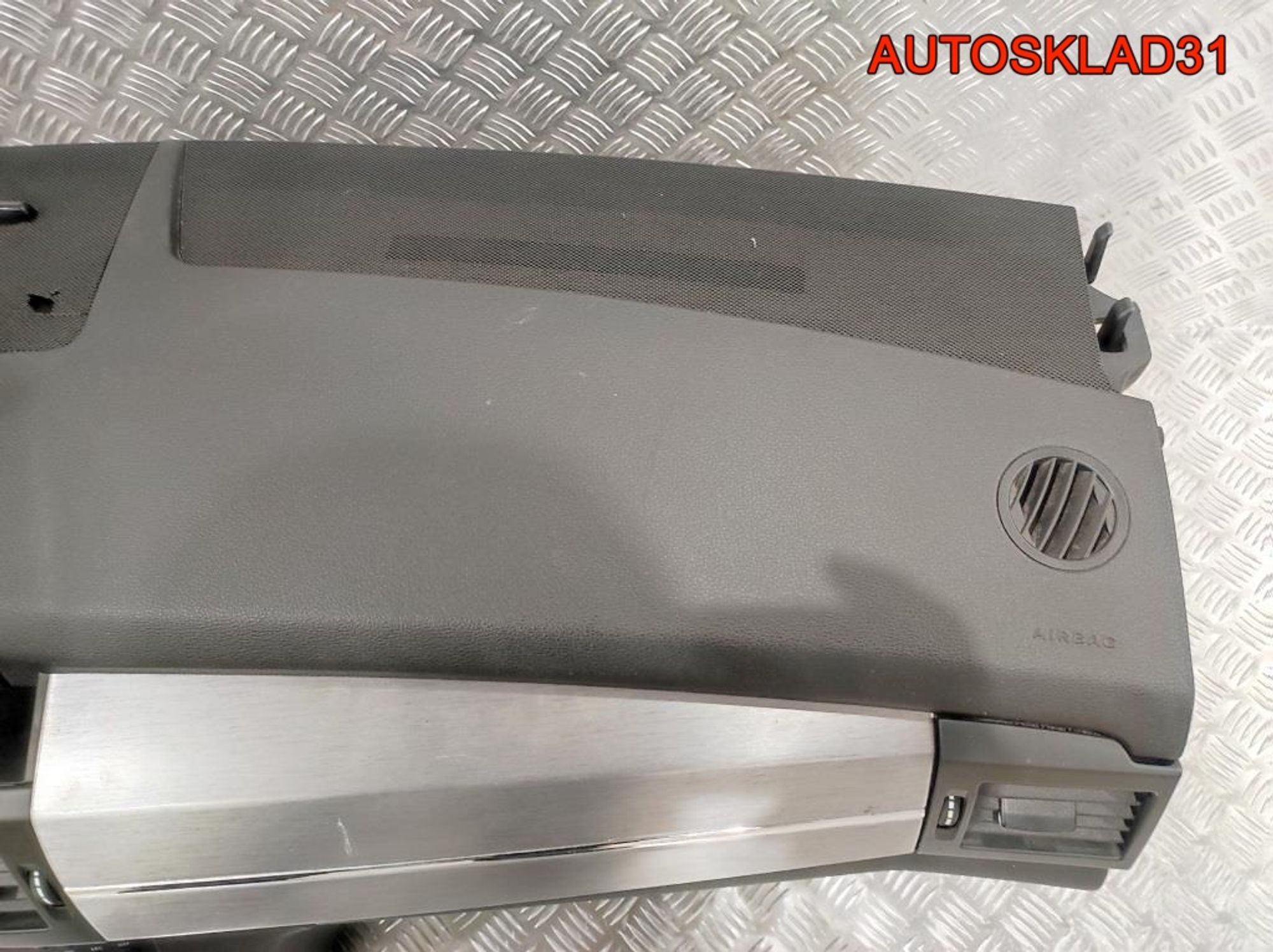 Торпедо Голое Mercedes GLK X204 A20468049879, 27000 рублей, Дубовое