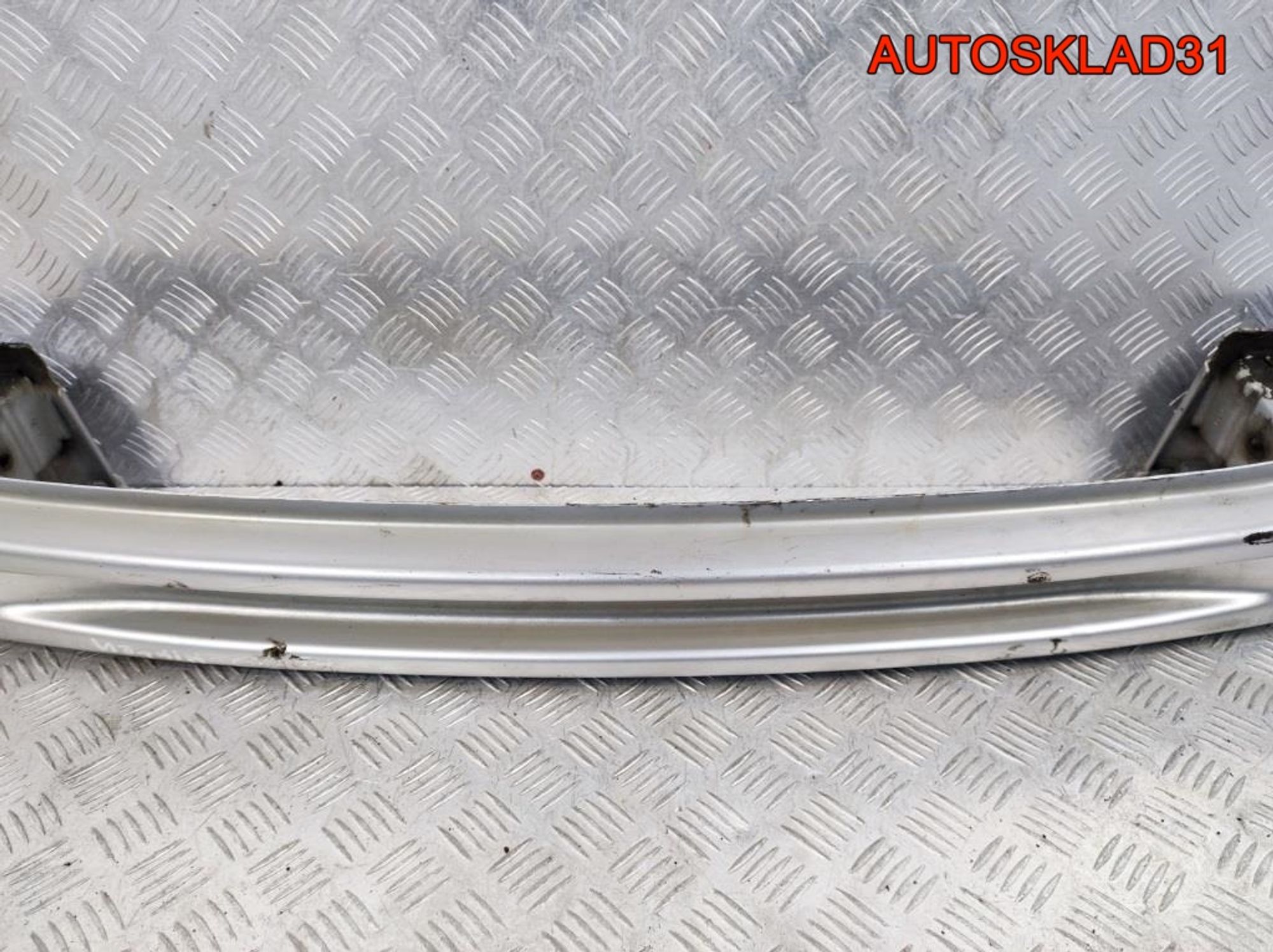 Усилитель заднего бампера Skoda Rapid 5JJ807305, 4900 рублей, Дубовое