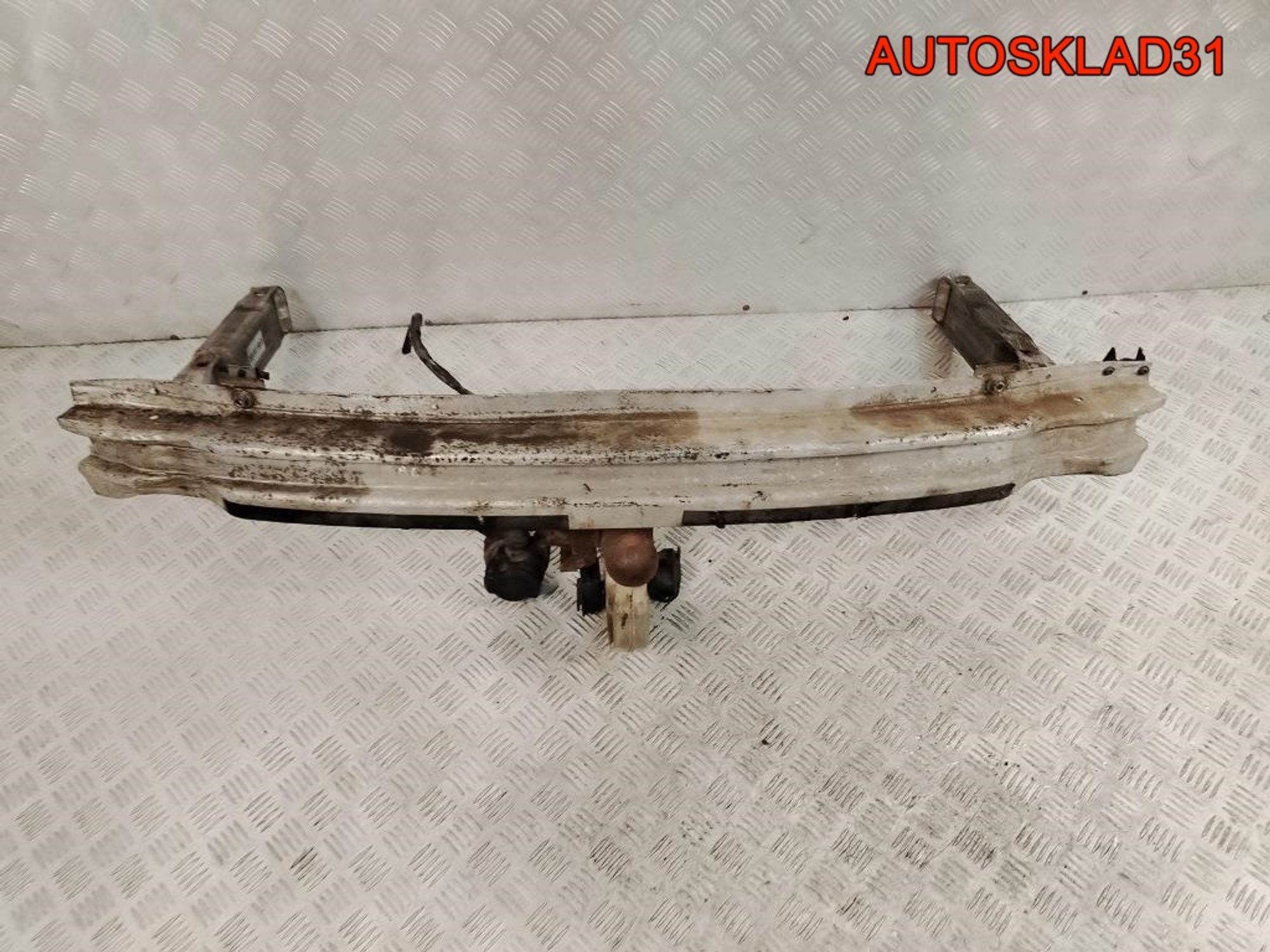 Фаркоп со съёмным крюкoм Audi A4 B6 Combi 8E0807309D, 20000 рублей, Дубовое