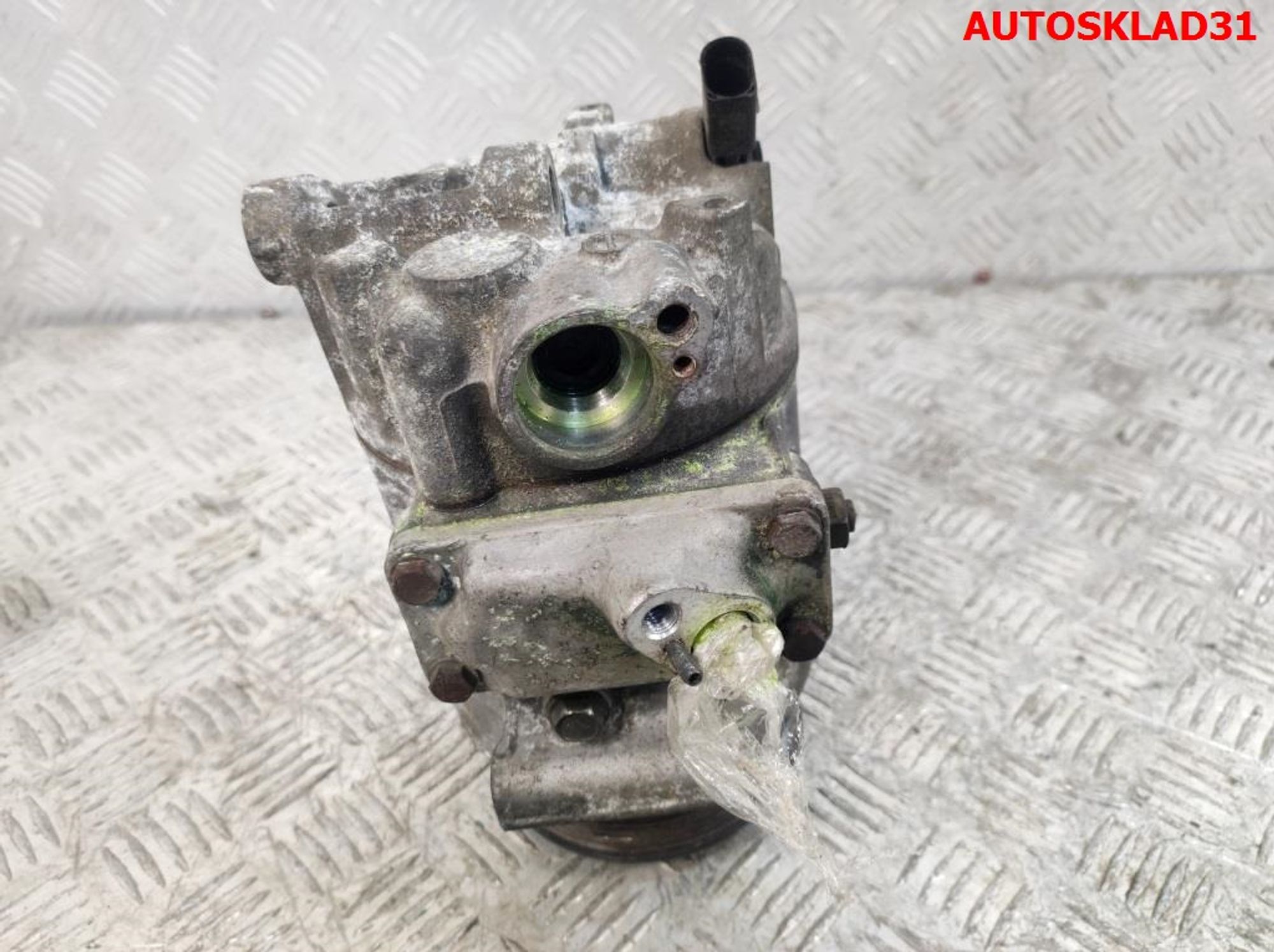 Компрессор кондиционера VW Passat B6 2.0 BMP Дизель 1K0820859F, 12200 рублей, Дубовое