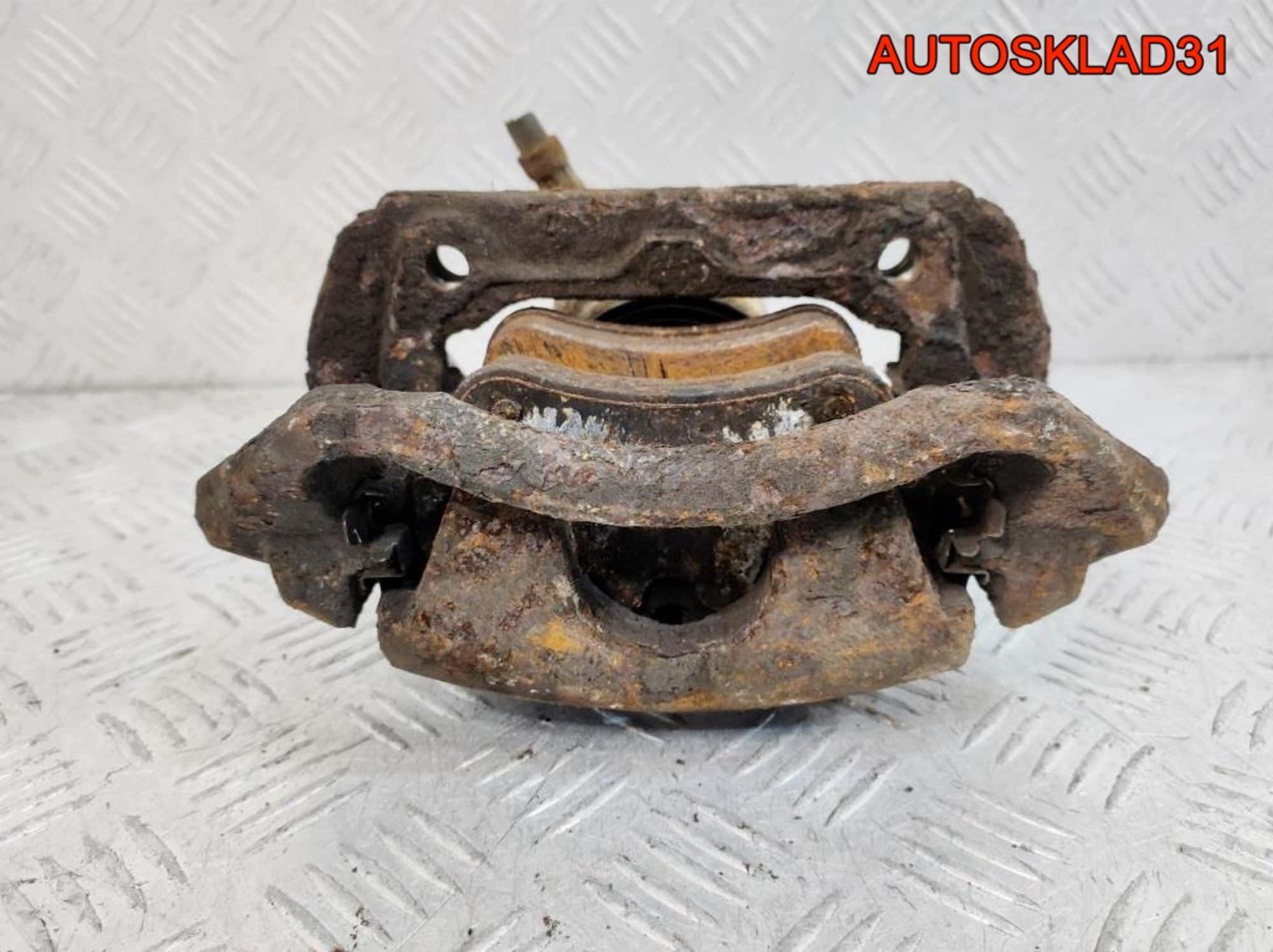 Суппорт тормозной передний правый Mercedes Benz W203 A0034202283, 1000 рублей, Дубовое