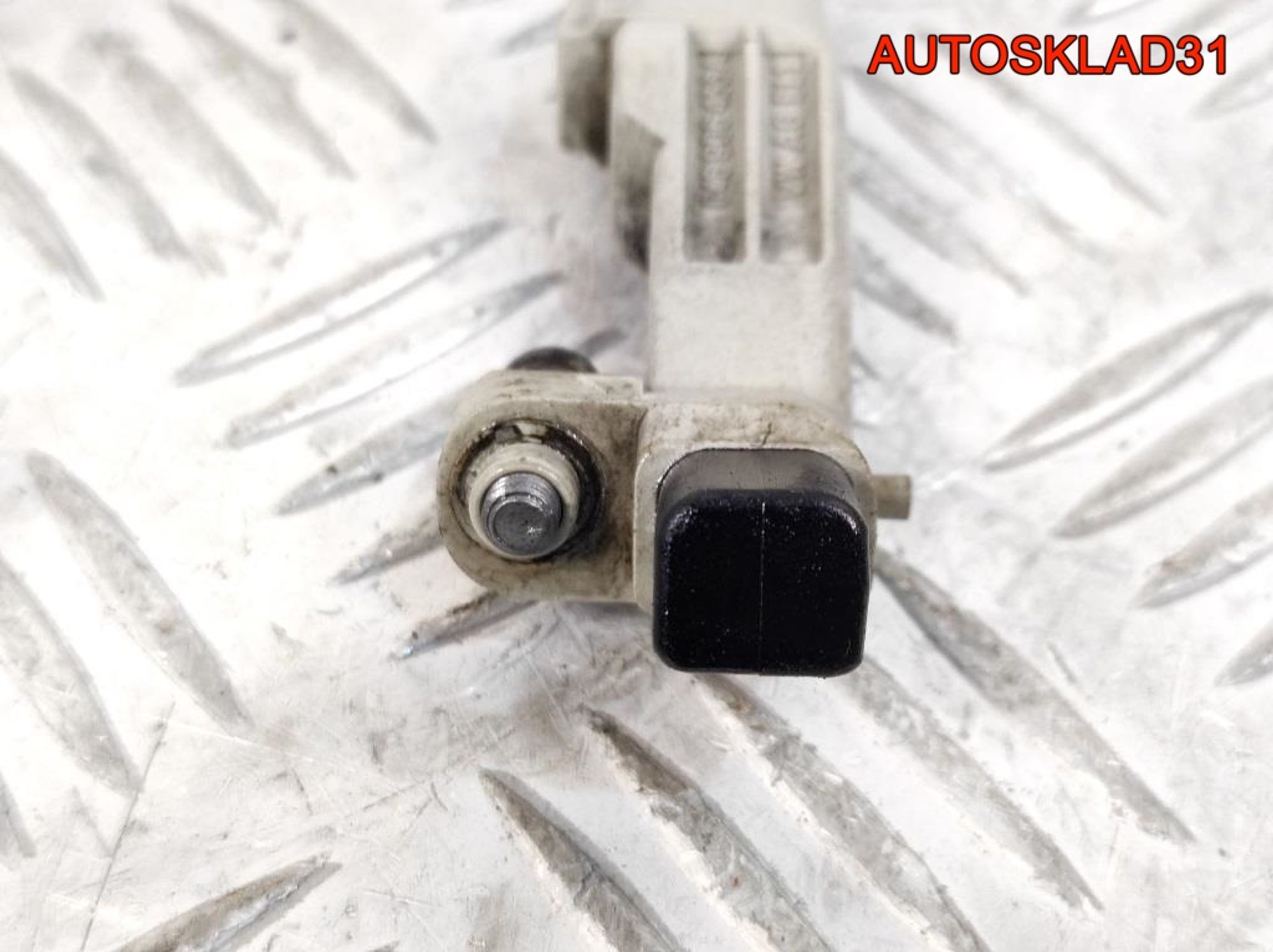 Датчик положения коленвала VW Golf 5 045906433A, 900 рублей, Дубовое
