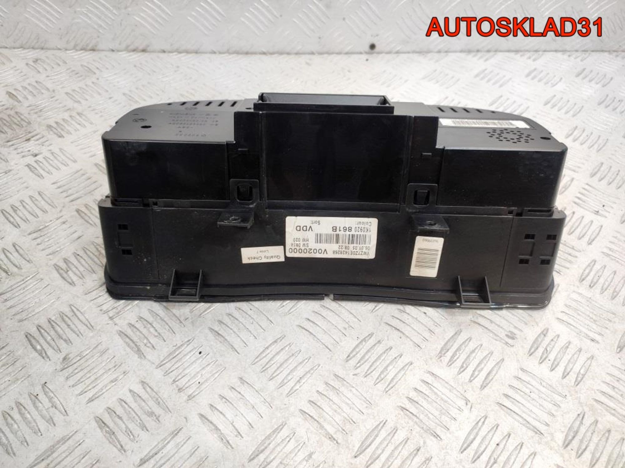 Панель приборов VW Golf 5 1K0920861B 1,9 Дизель, 2900 рублей, Дубовое