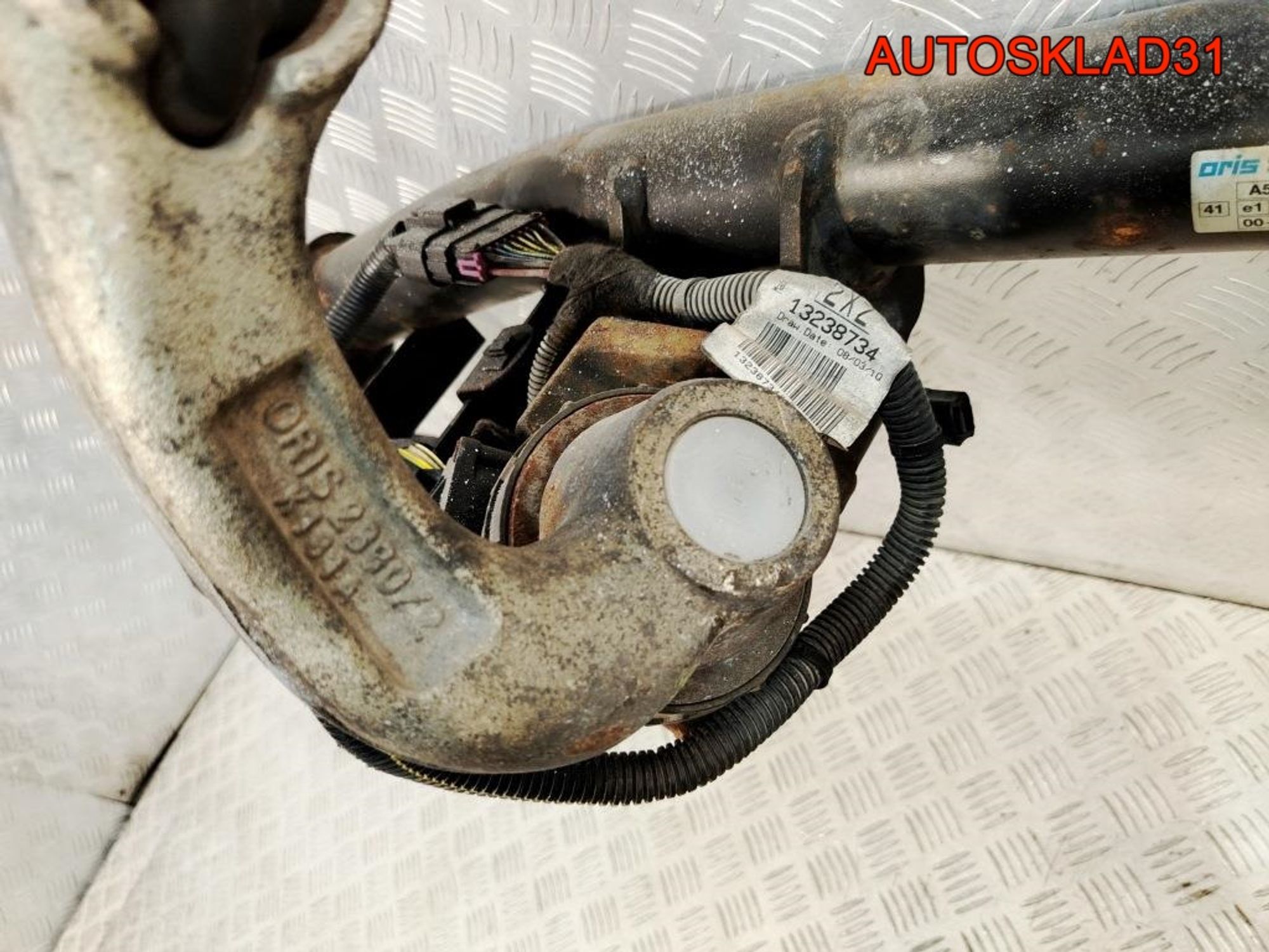 Фаркоп со складным крюком Opel Insignia Combi 22794701, 70000 рублей, Дубовое