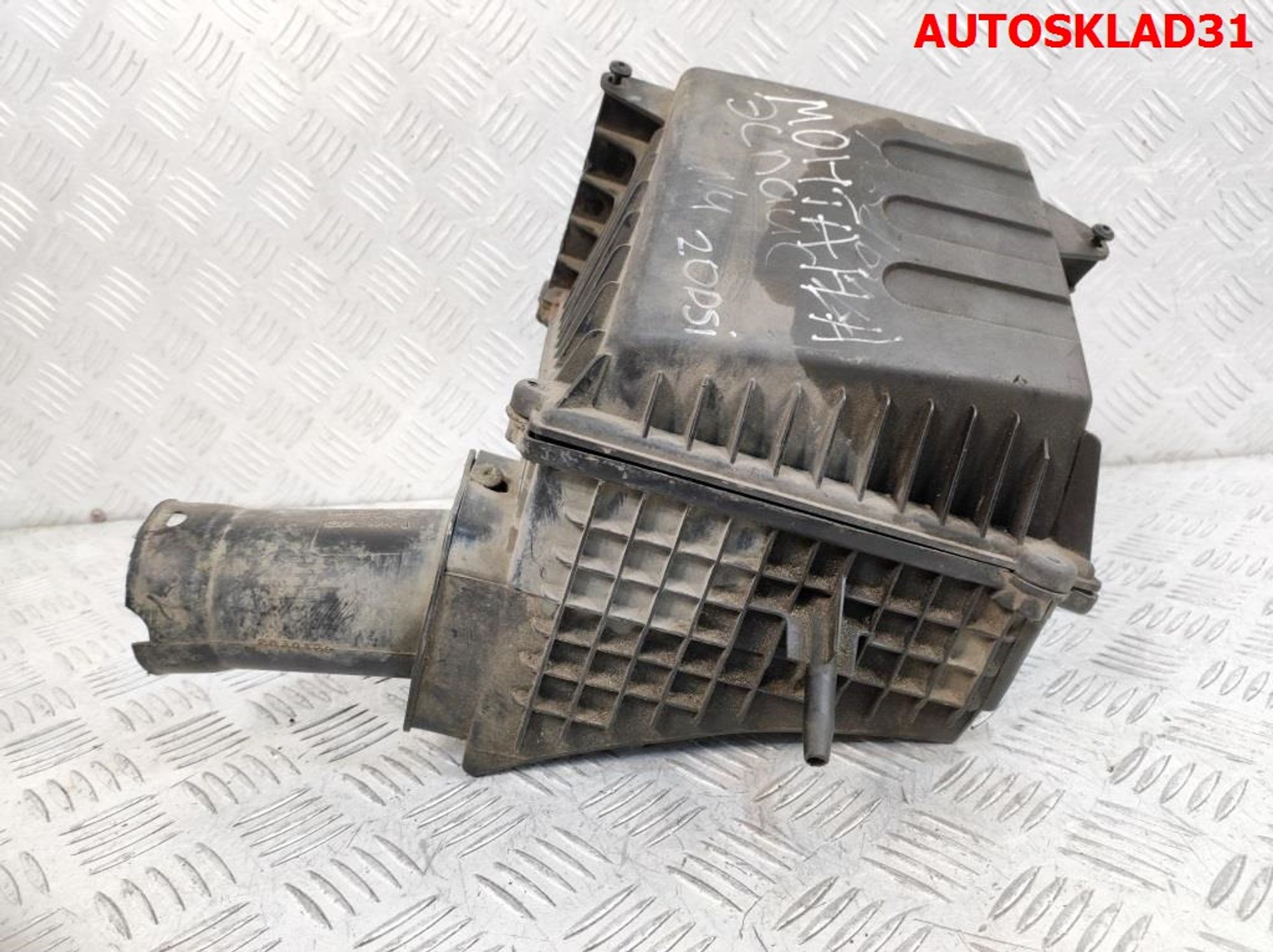 Корпус воздушного фильтра Renault Espace 4 8200728213, 2000 рублей, Дубовое