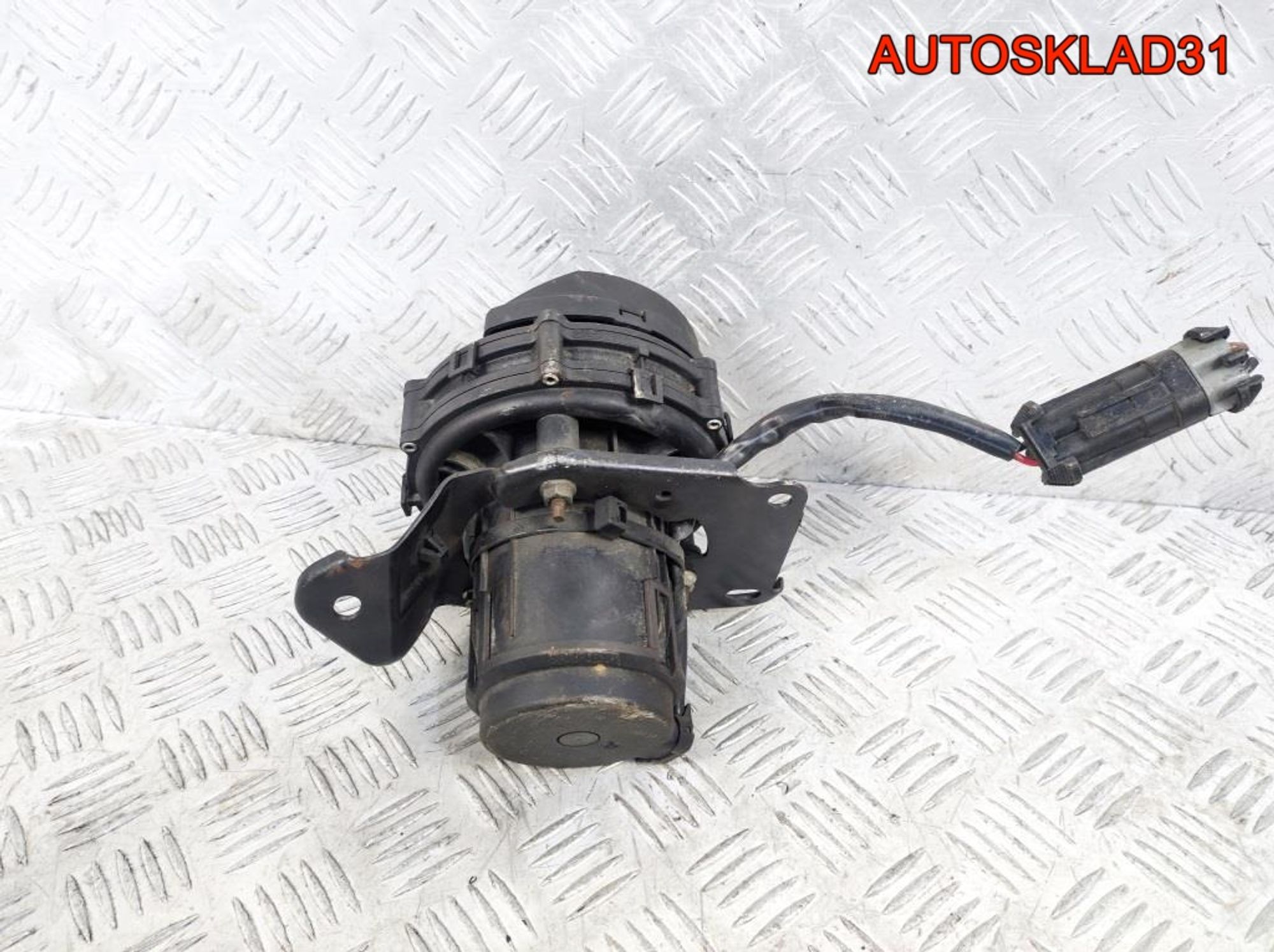 Насос воздушный Opel Vectra B 1,8 X18XE 90530018, 1300 рублей, Дубовое