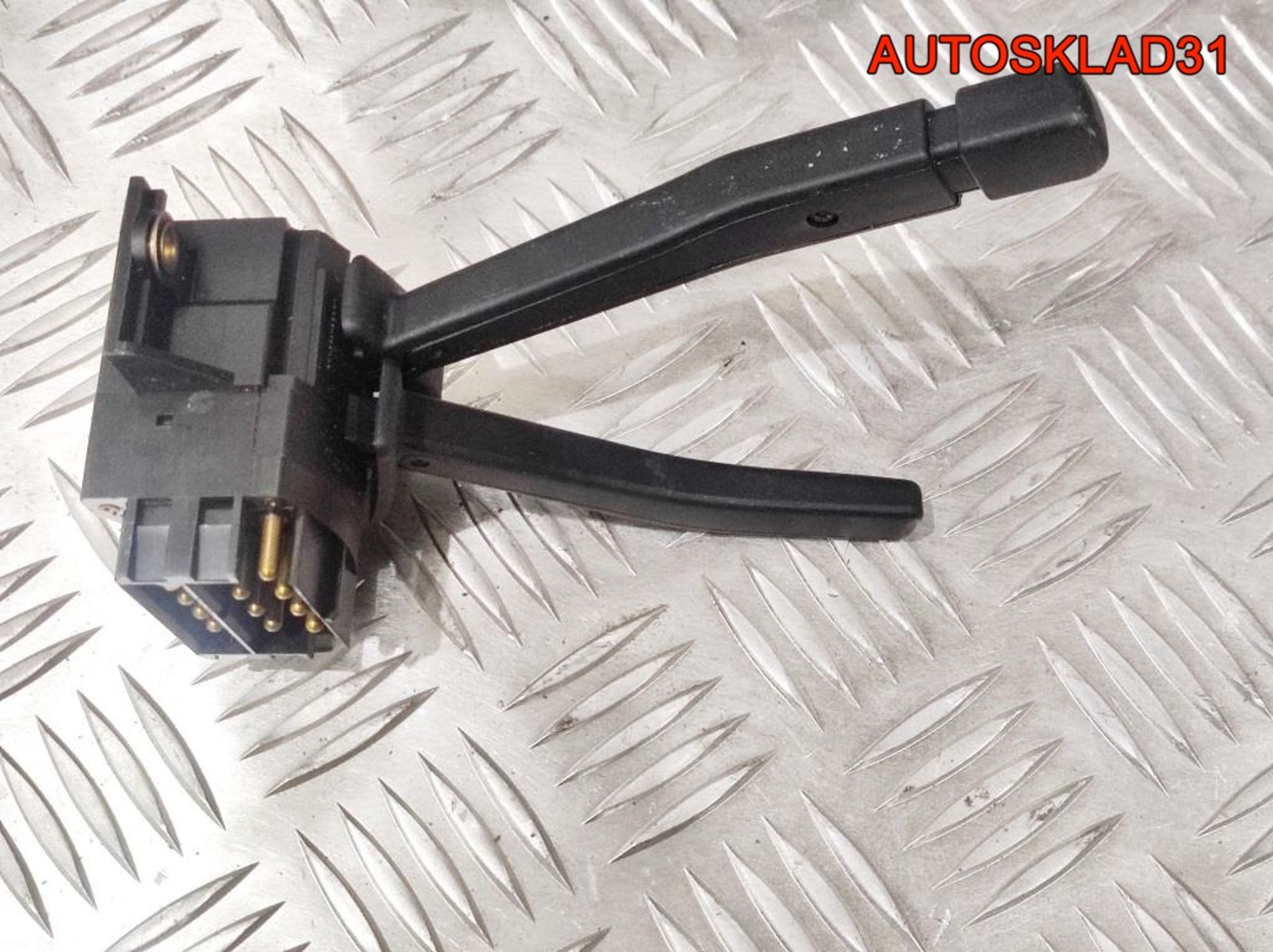 Переключатель стеклоочистителя Ford Sierra 87BG11K665CA, 1000 рублей, Дубовое