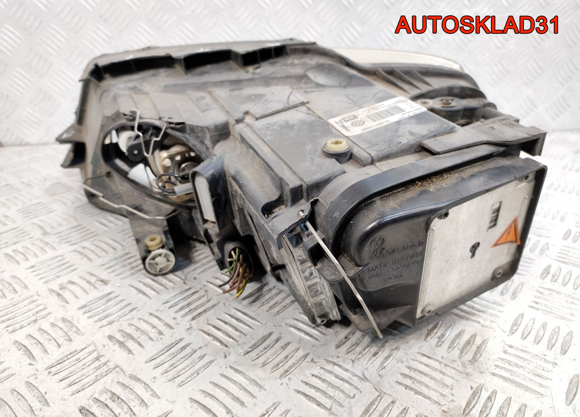 Фара правая адаптивный ксенон ДЕФЕКТ VW Passat B6 3C0941752K, 10000 рублей, Дубовое
