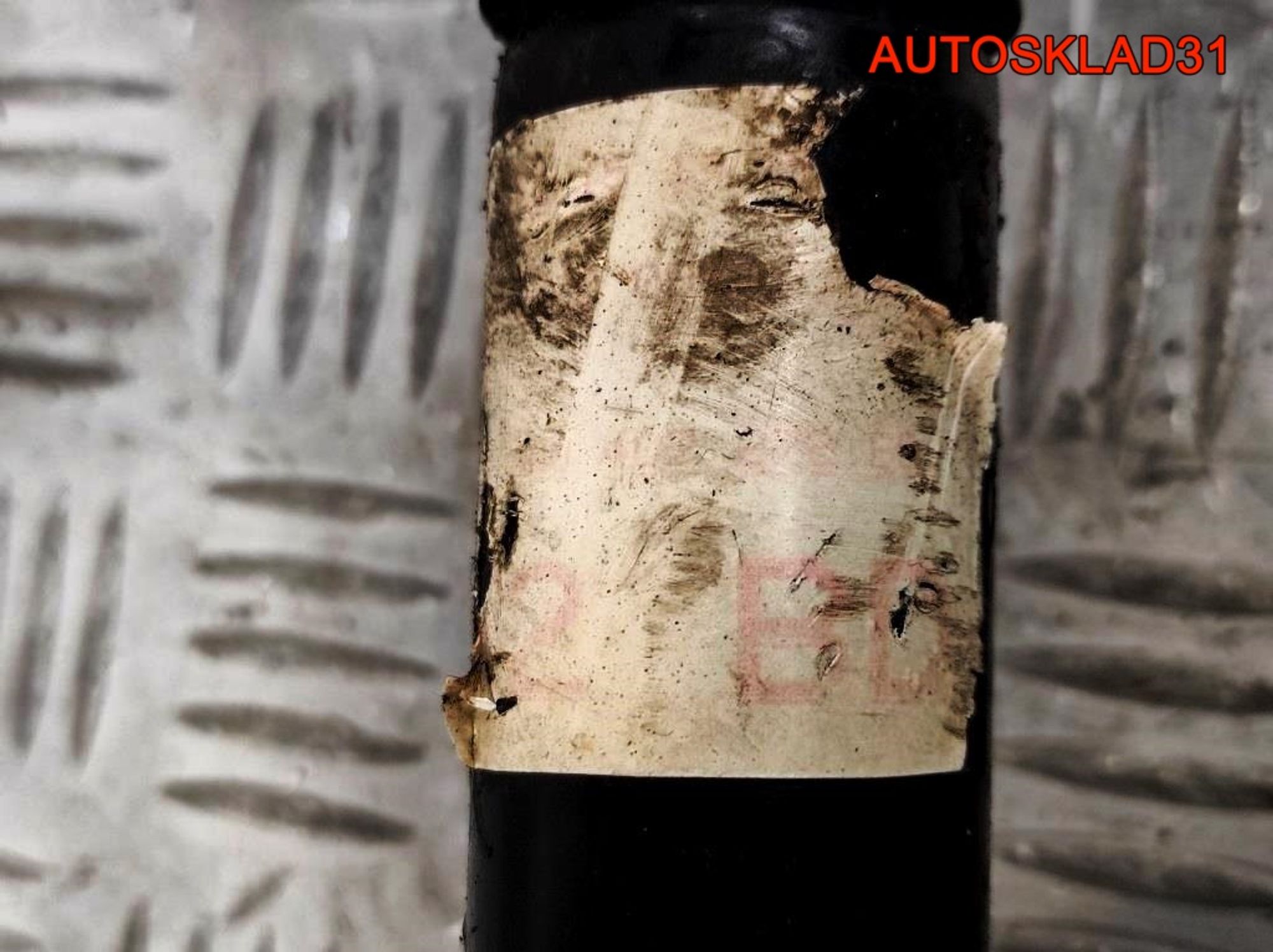 Полуось передняя правая Audi A6 C4 4A0407272BD, 2300 рублей, Дубовое