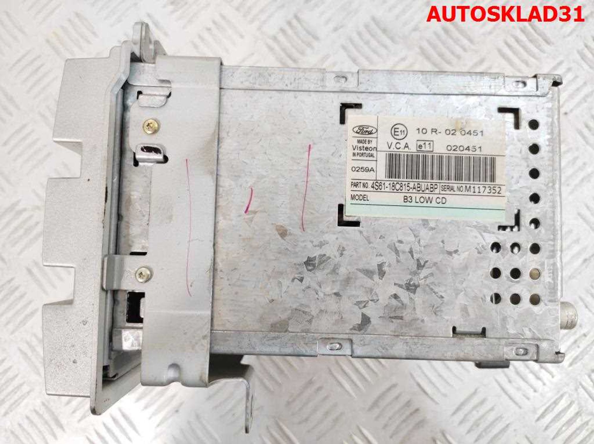Магнитола Ford Fusion 4S6118C815ABUABP, 1000 рублей, Дубовое