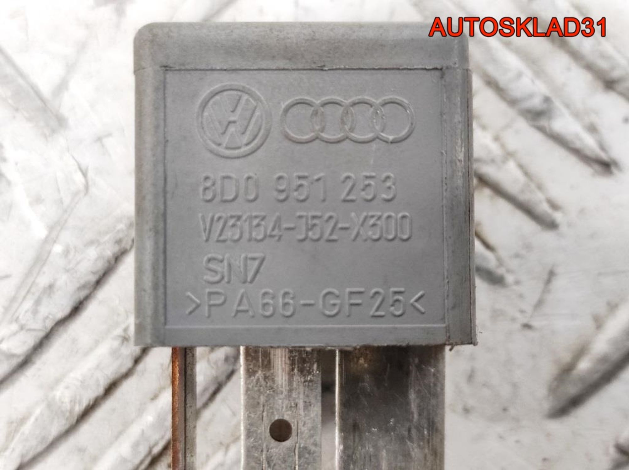 Реле №370 Audi A6 C5 8D0951253, 600 рублей, Дубовое