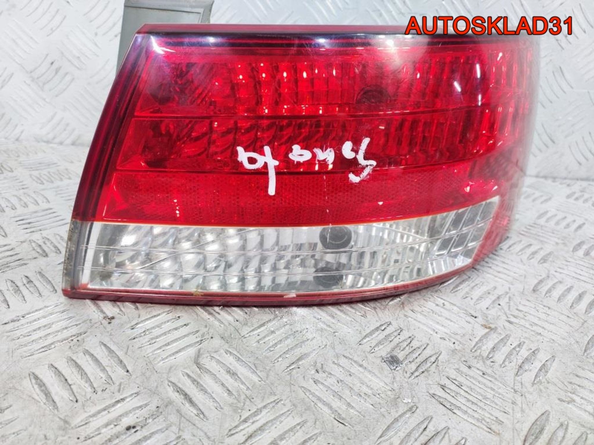 Фонарь задний правый Hyundai Sonata 5 NF 924023K0, 3300 рублей, Дубовое