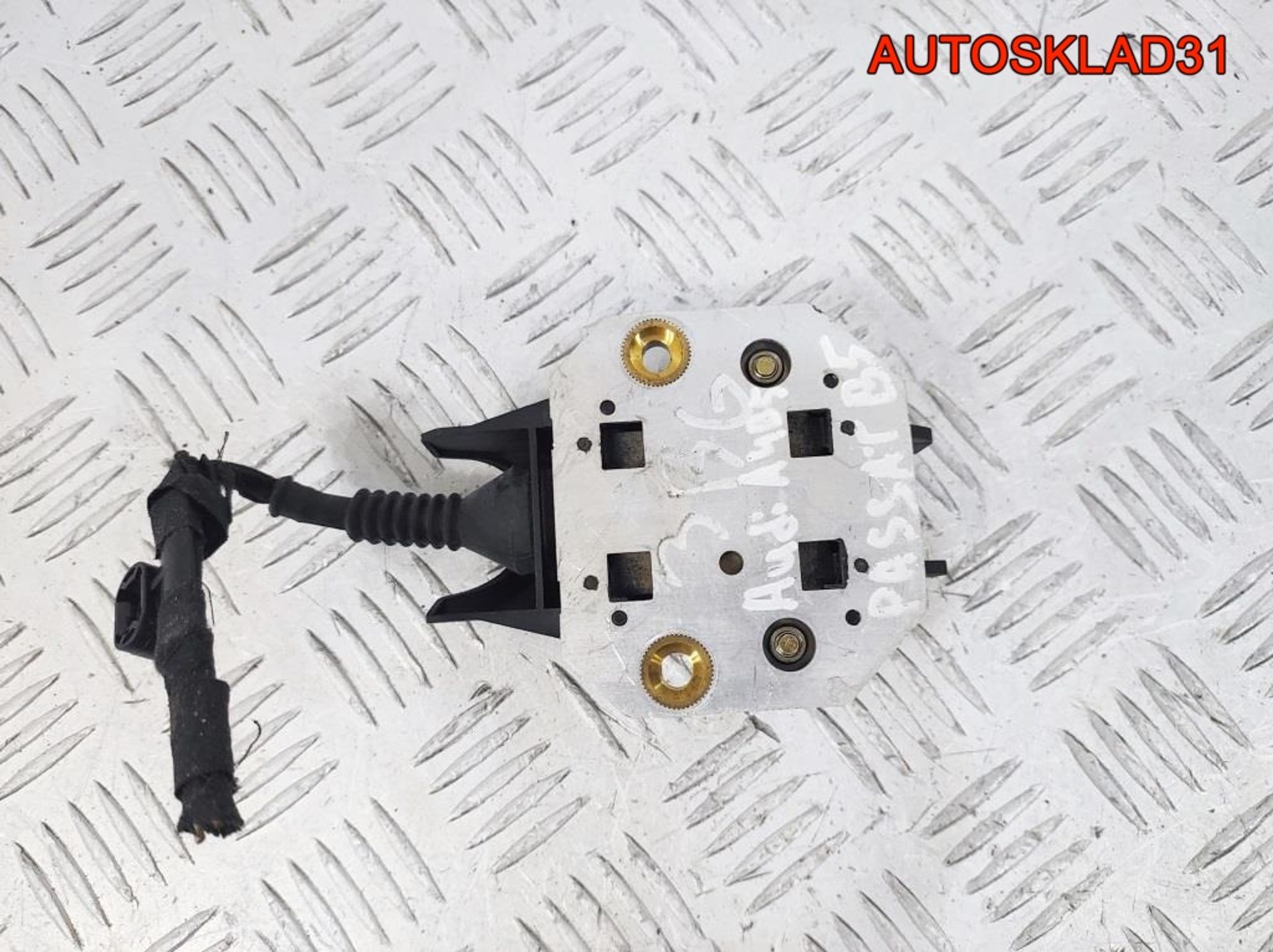 Датчик ускорения Volkswagen Passat B5 4B0907637A, 900 рублей, Дубовое