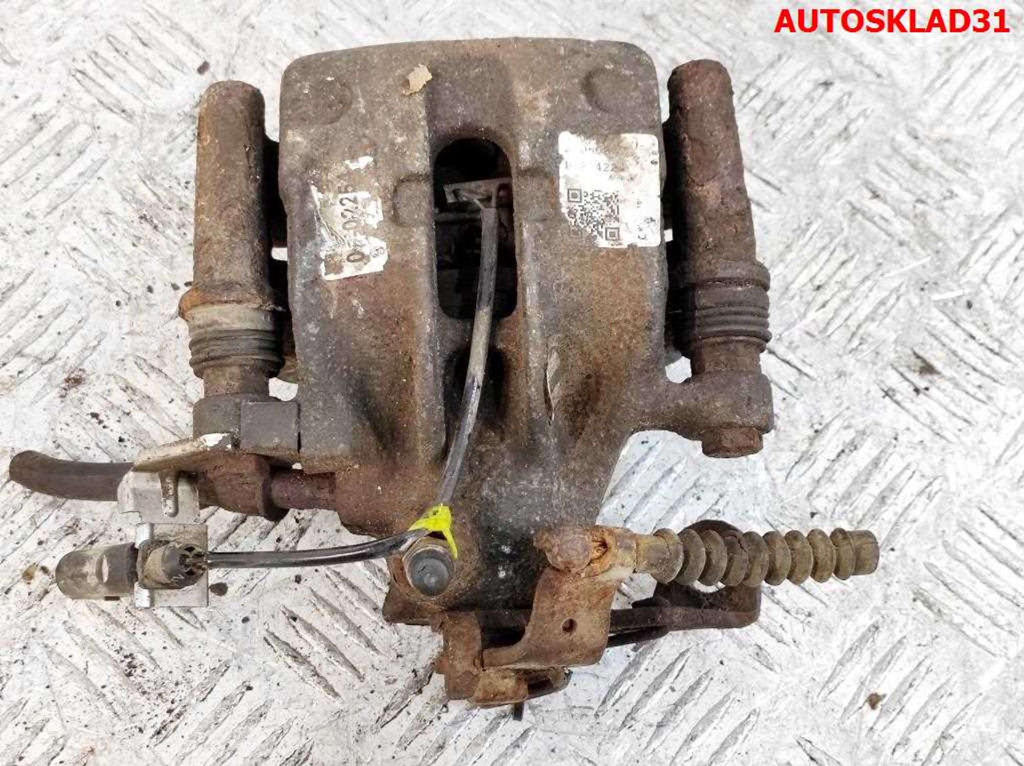 Суппорт тормозной задний правый Audi A4 B5 Quattro, 4000 рублей, Дубовое