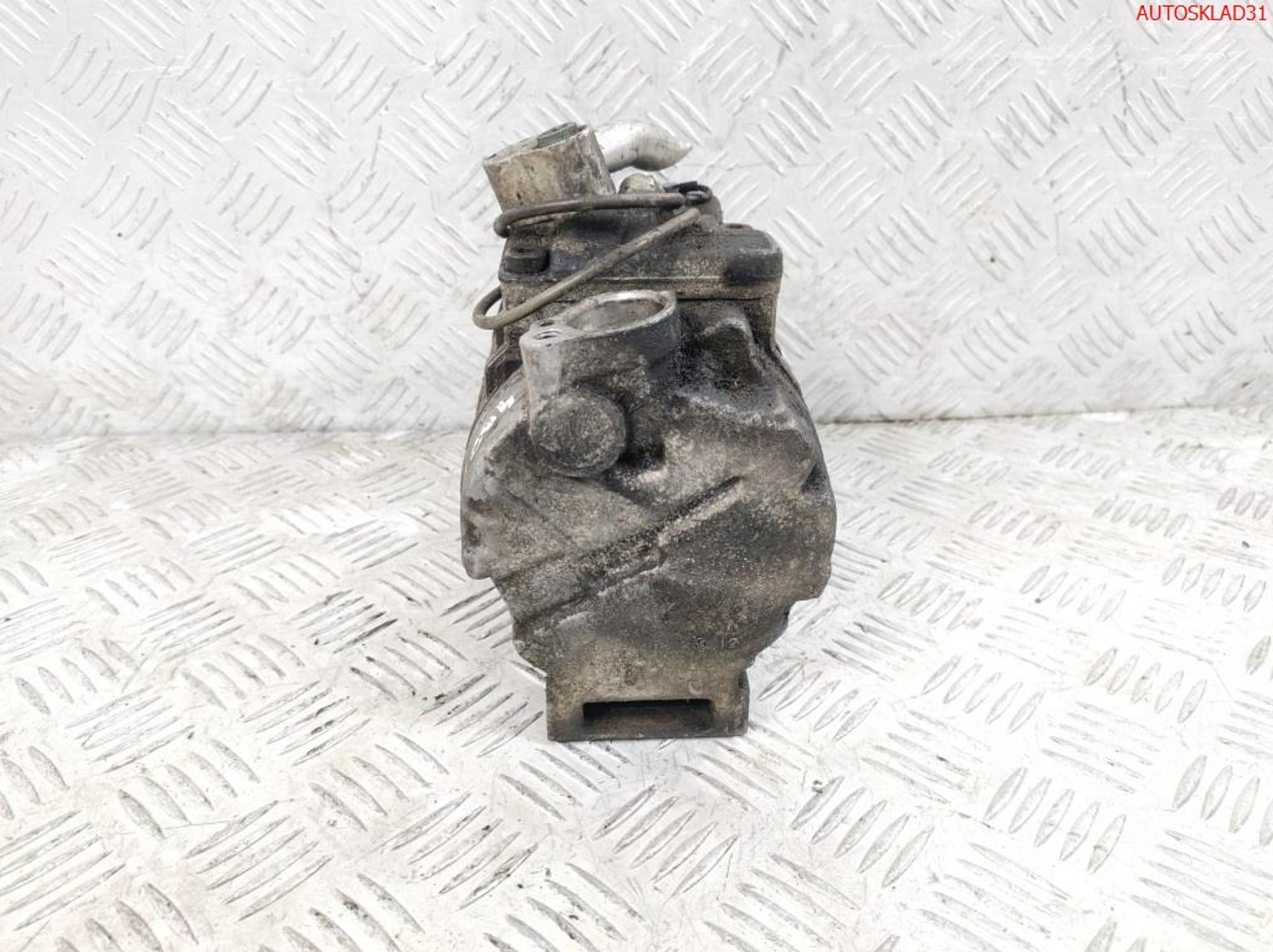 Компрессор кондиционера Audi A6 C5 2,5 Дизель 4B0260805C, 8600 рублей, Дубовое