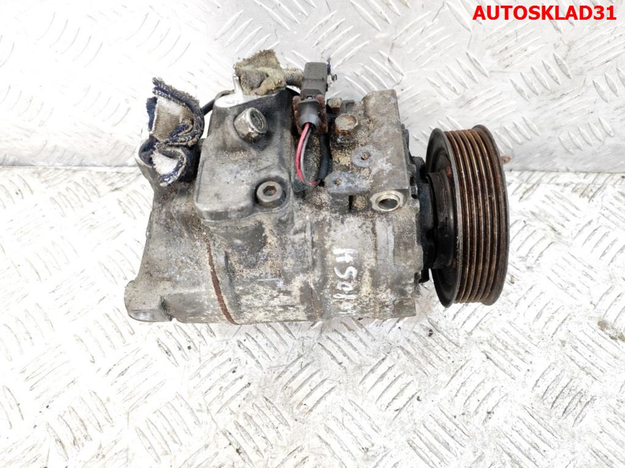 Компрессор кондиционера Audi A6 C5 3,0 ASN Бензин 4B0260805H, 12000 рублей, Дубовое