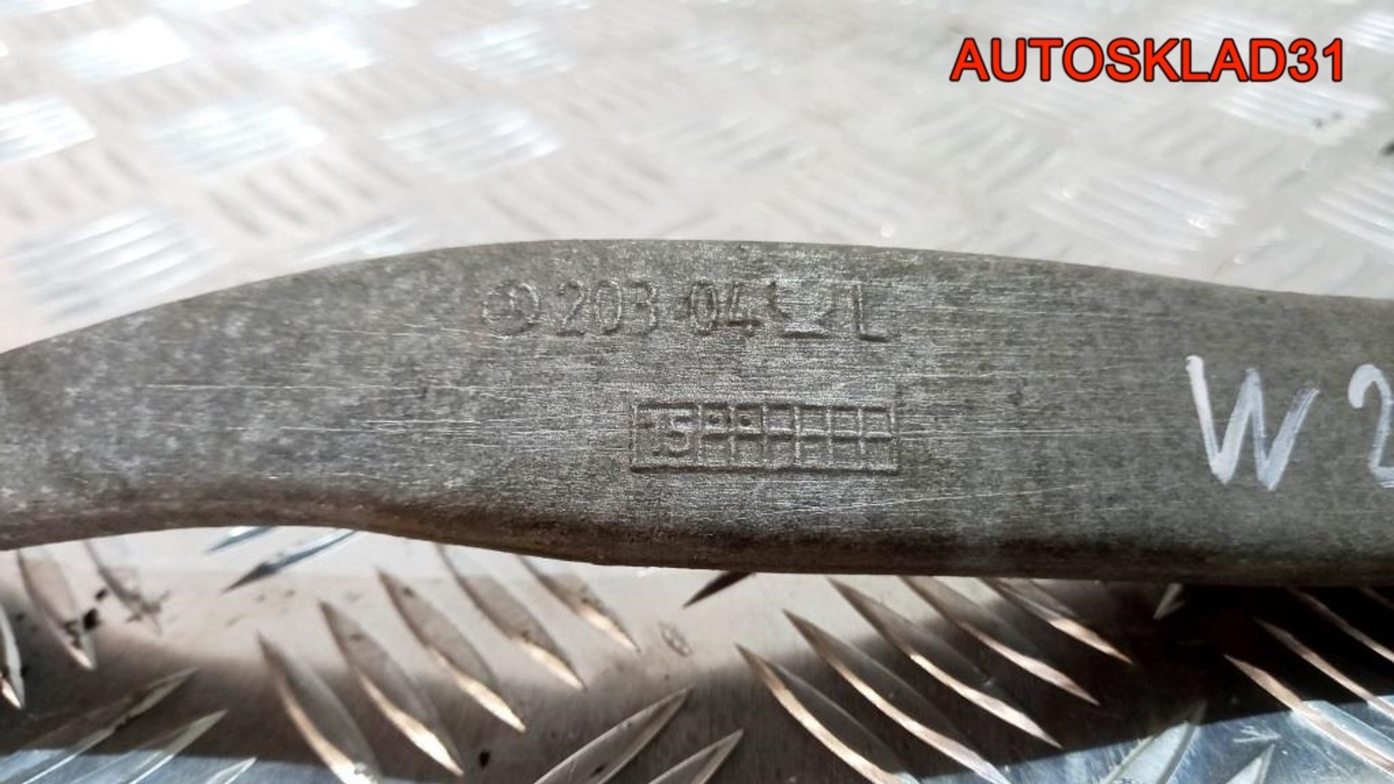 Рычаг передний верхний левый Mercedes Benz W204 A2033303511, 2000 рублей, Дубовое