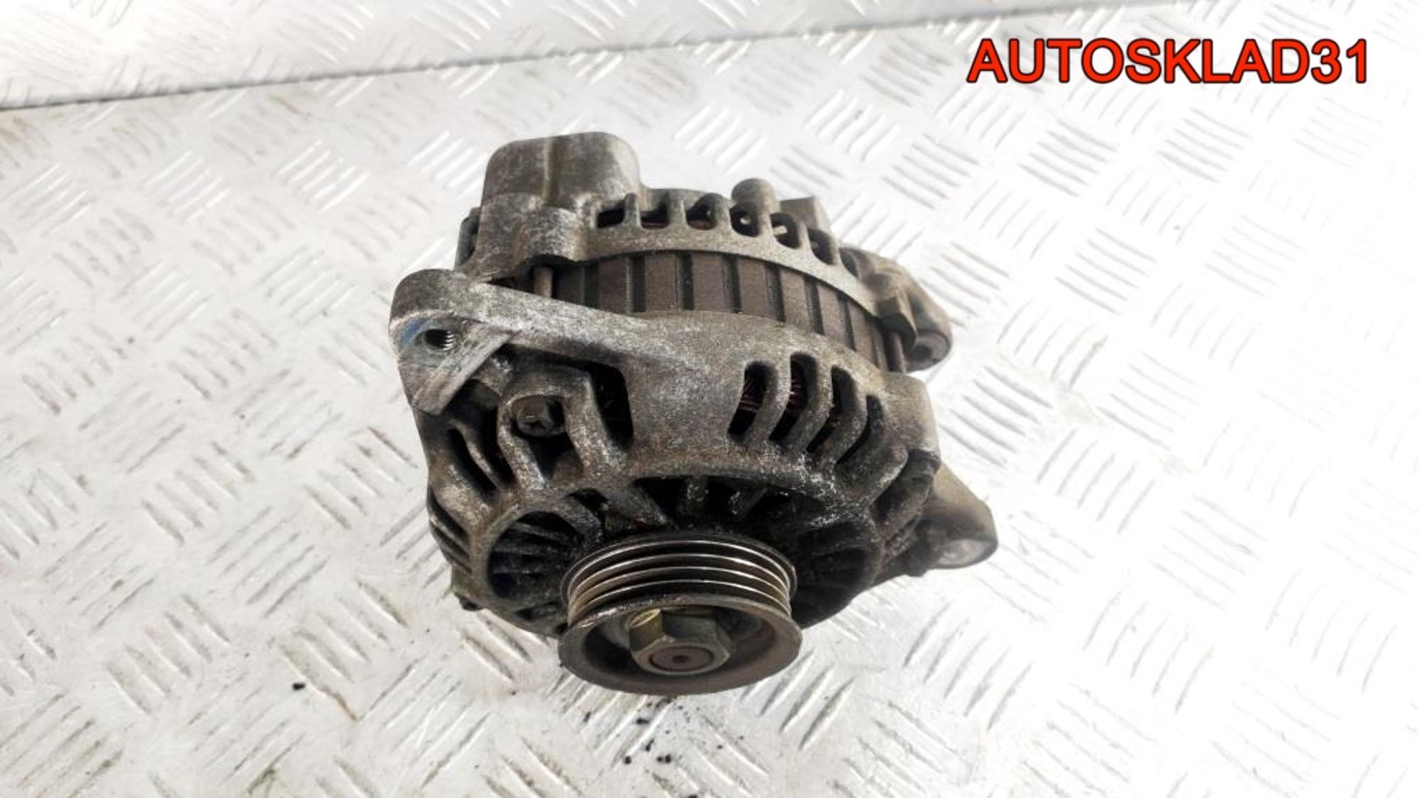 Генератор 100A Mitsubishi Carisma DA 1,8 4G93 Бензин MD343416, 8000 рублей, Дубовое