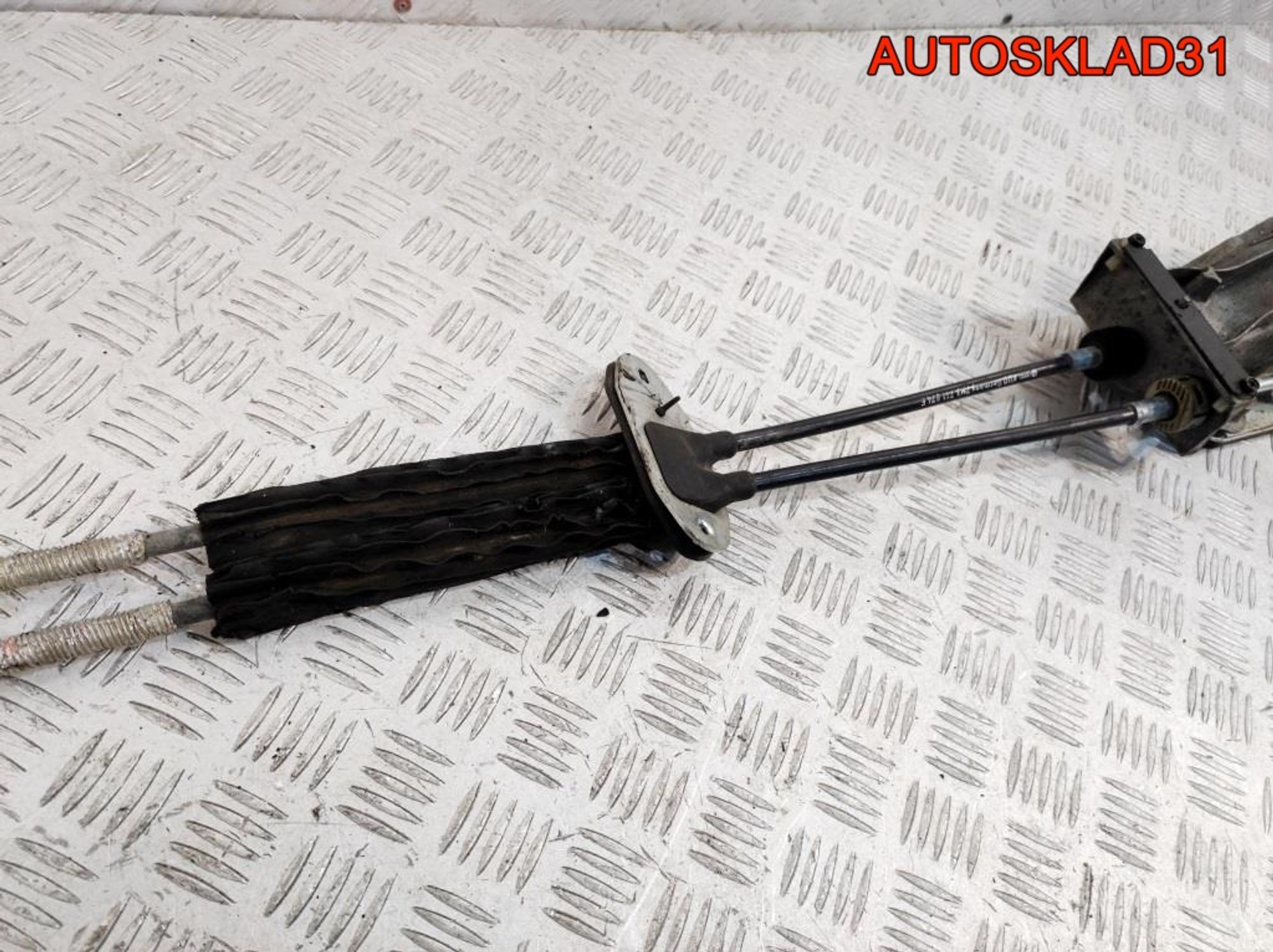 https://ycs.partsauto.market/partsauto-images/thmbs/userImages/edda01b21c13eaa6671738306aa09410/part/454910e2-e838-4018-be66-1a2d038b6a3f_1781607302857.jpg