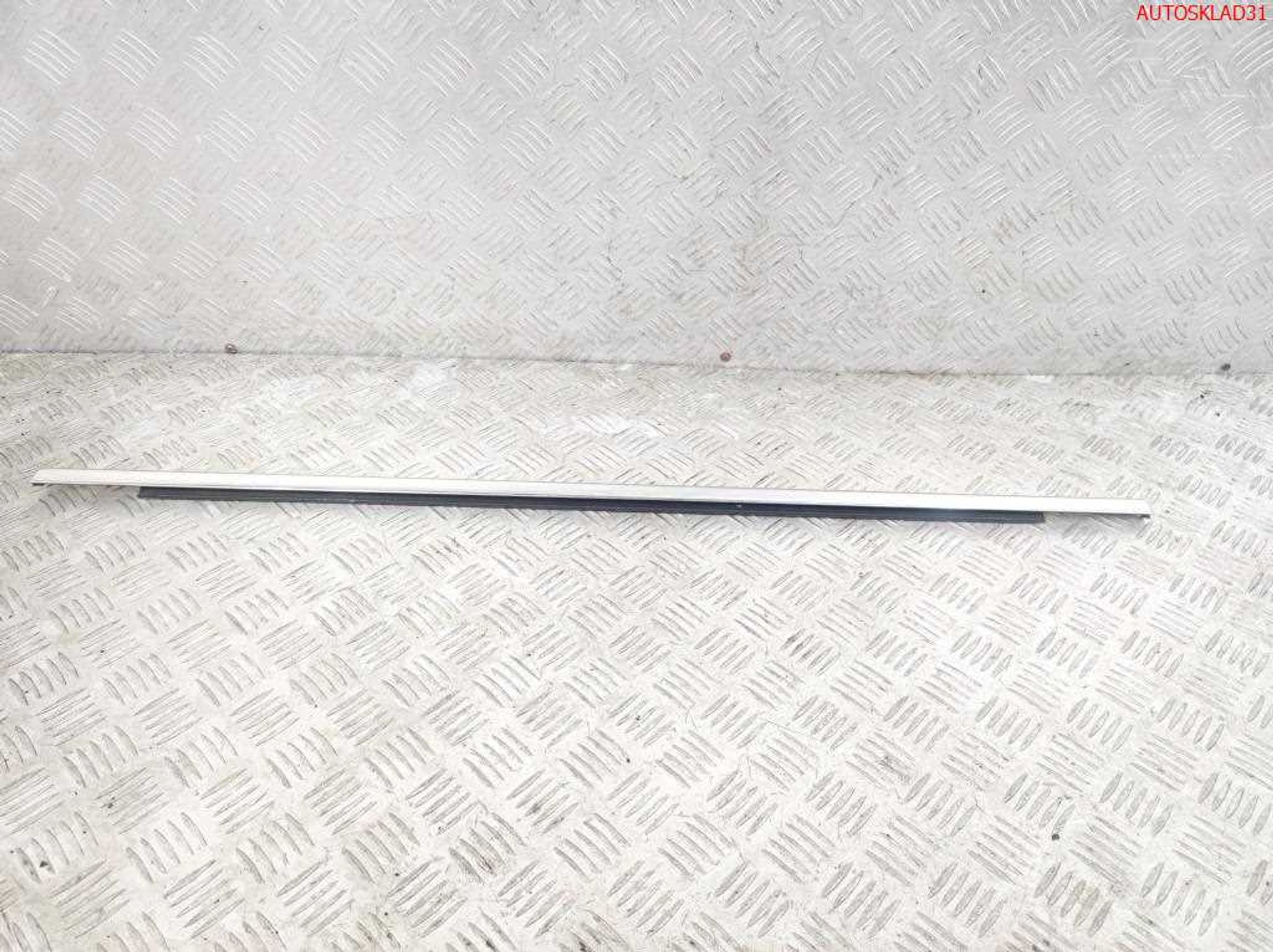 Накладка стекла заднего правого хром VW Passat B6 C9839476B, 1000 рублей, Дубовое