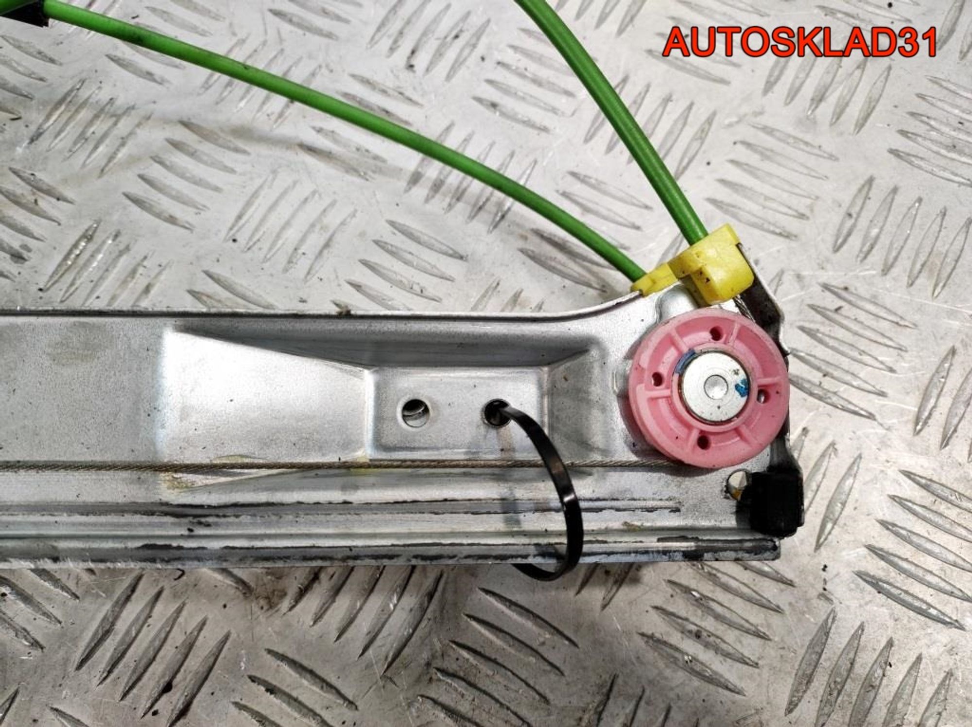 Стеклоподъемник передний левый Opel Corsa D Купе, 1800 рублей, Дубовое