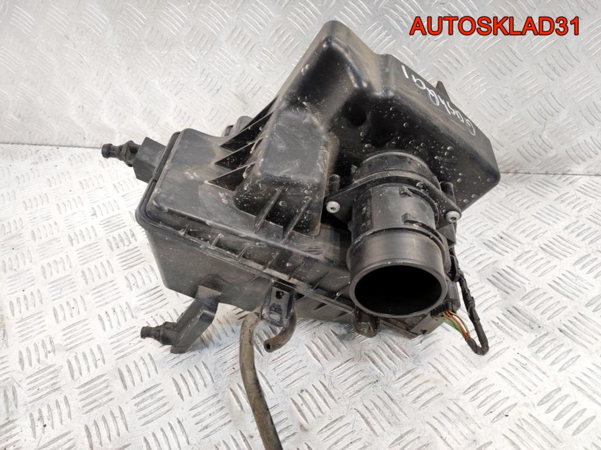 Корпус воздушного фильтра Nissan Qashqai 1,5 K9K, 5400 рублей, Дубовое