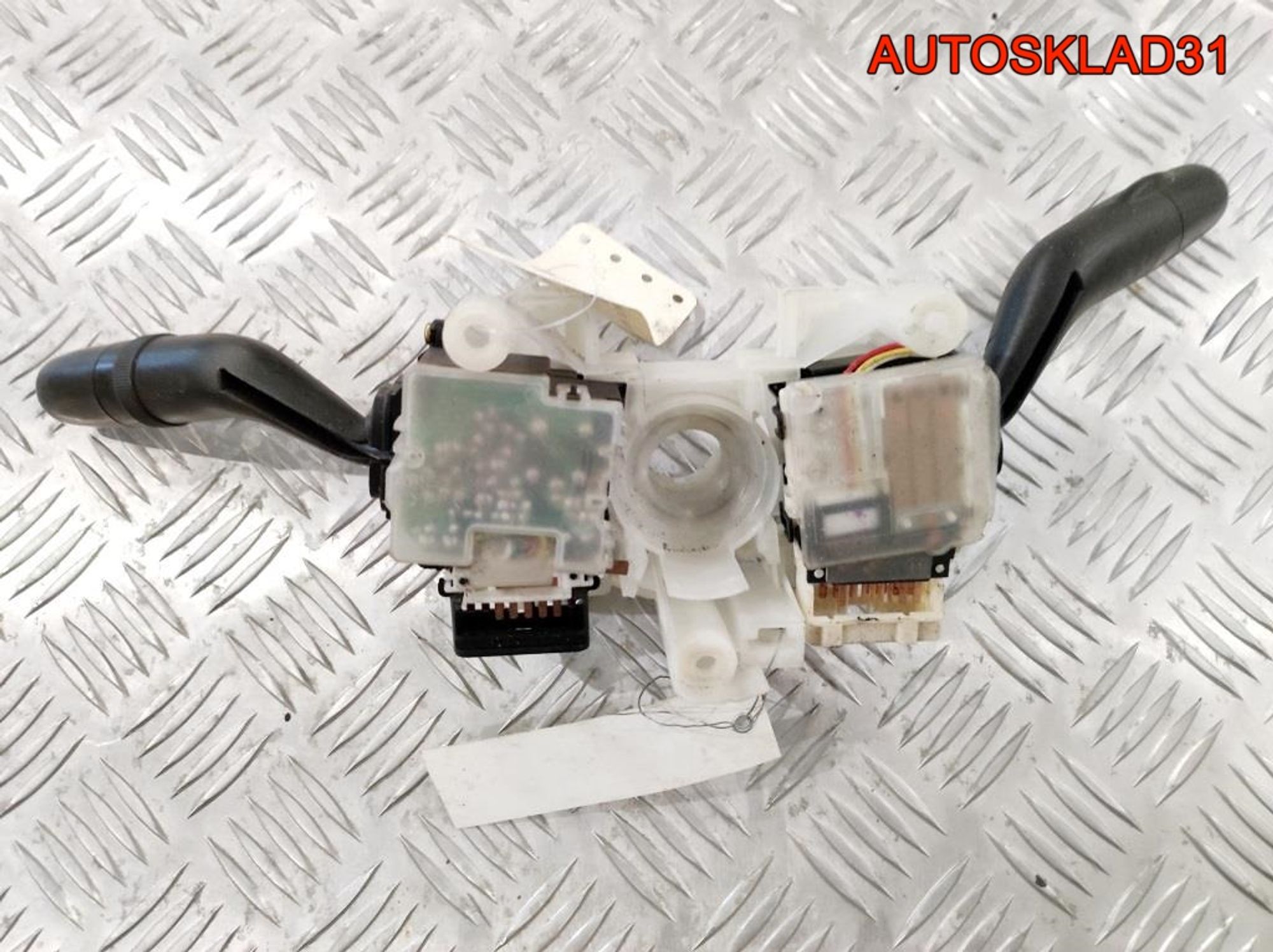 Переключатель подрулевой Mazda 626 GF GE6V17B122, 2800 рублей, Дубовое