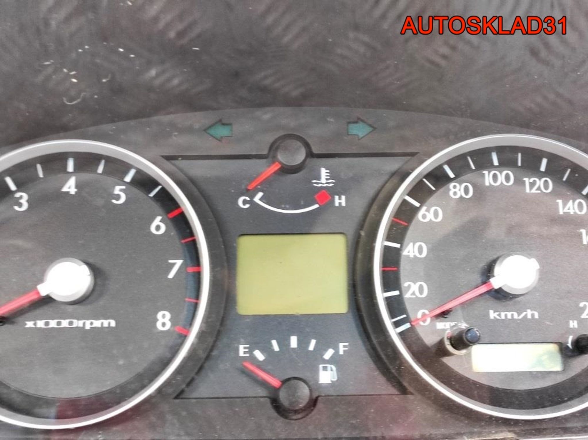 Панель приборов Hyundai Getz 940031C090, 9000 рублей, Дубовое
