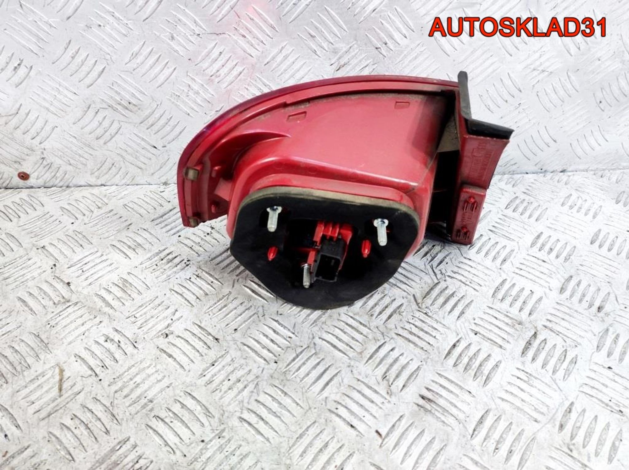 Фонарь задний правый VW Passat B6 3C5945096H Седан, 5700 рублей, Дубовое