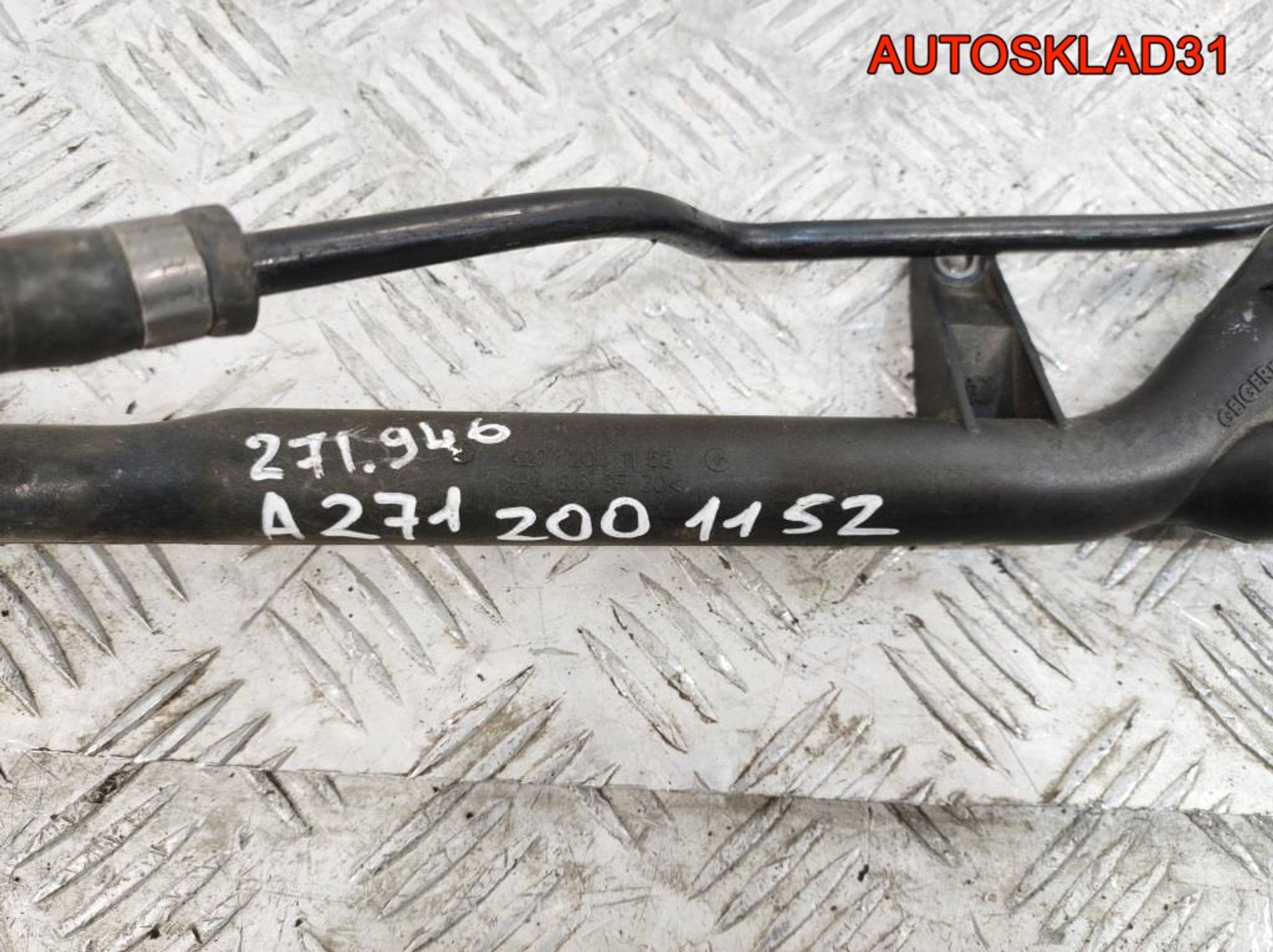 Трубка системы охлаждения Mercedes W203 M271.946 A2712001152, 3600 рублей, Дубовое